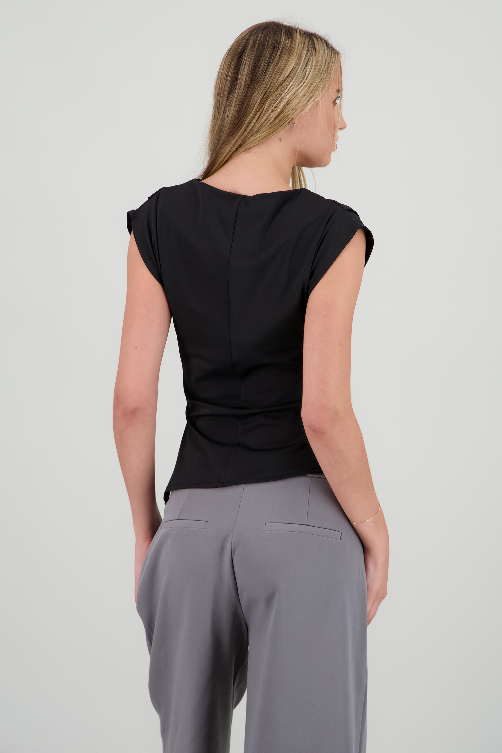 top curve sleek NEGRO
