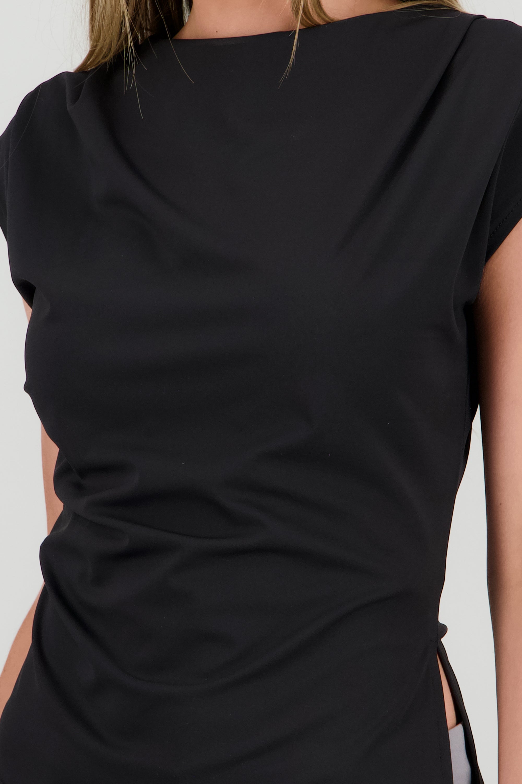 top curve sleek NEGRO