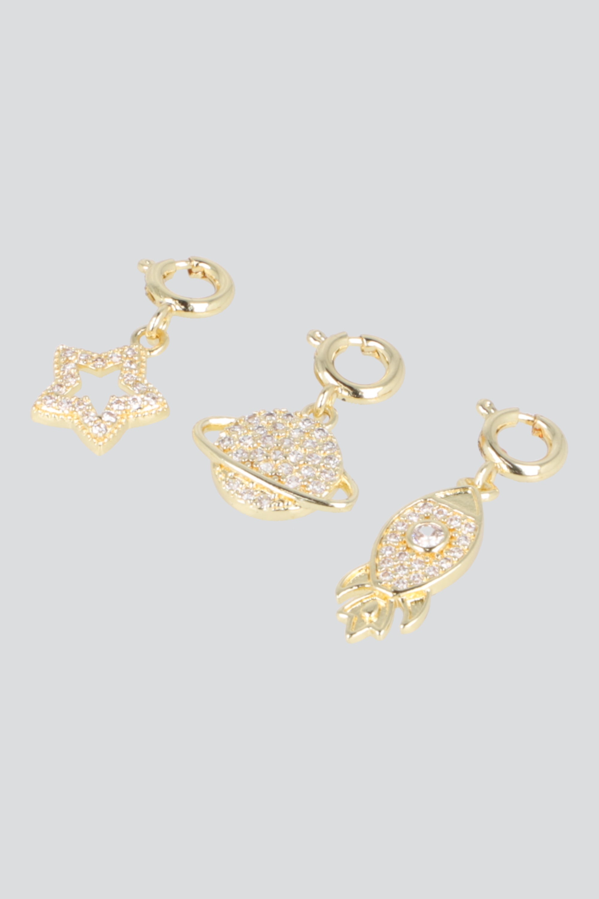 Set 3 charms planeta pq ORO