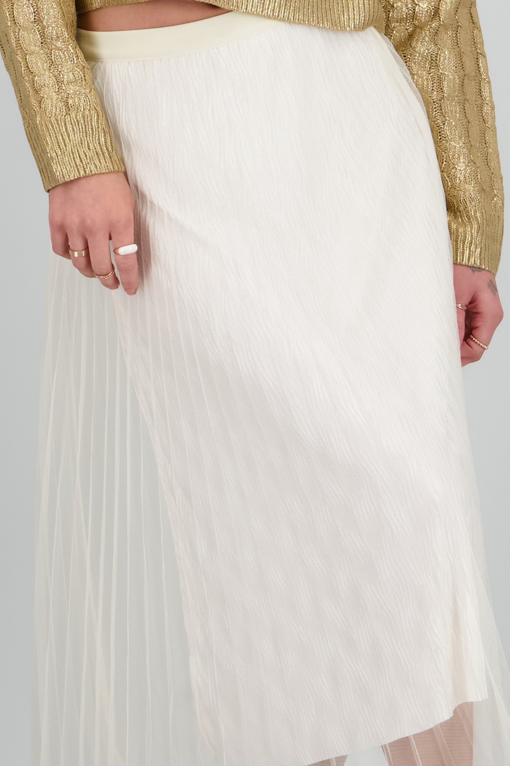 Falda midi tableada HUESO