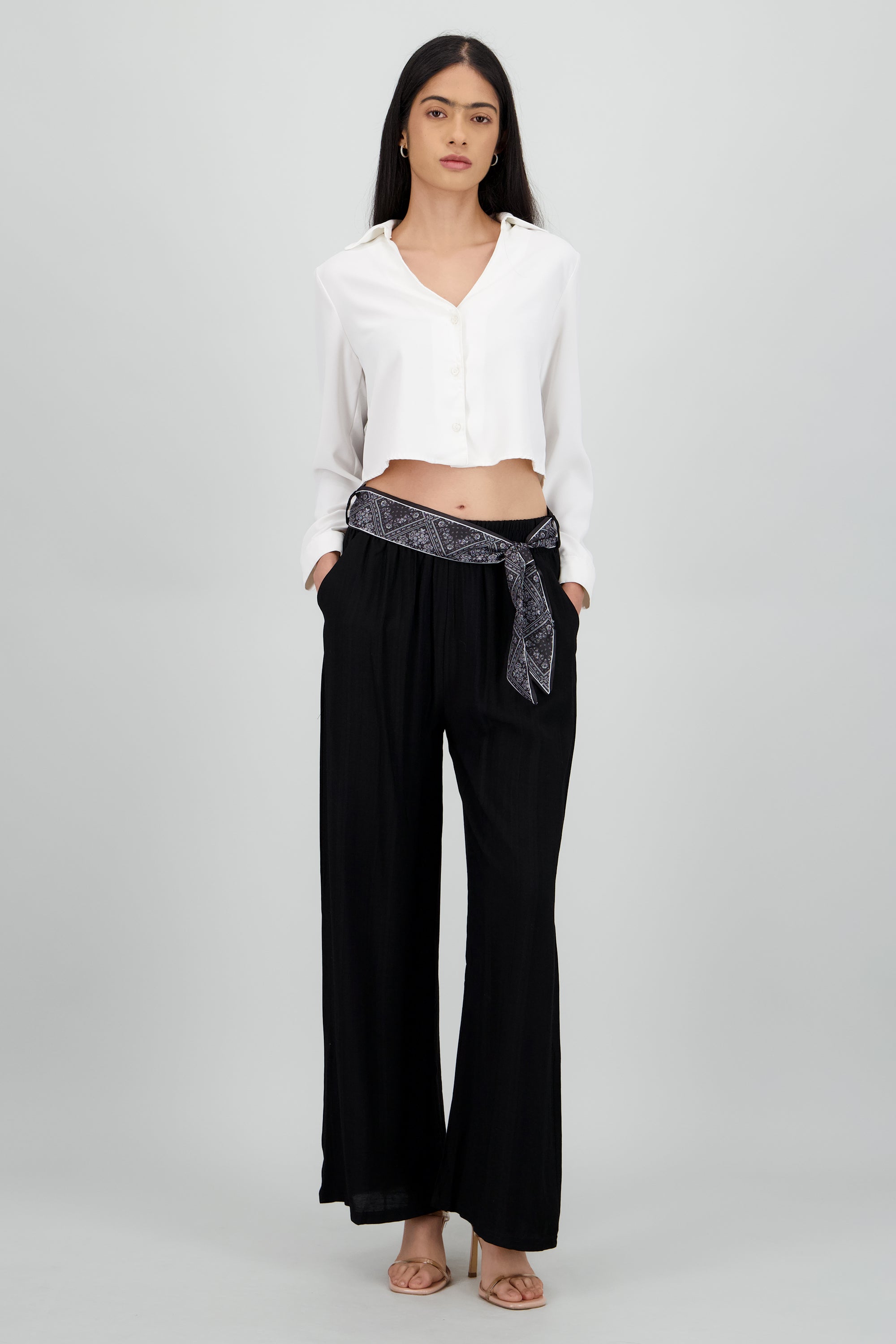 Pantalon wide leg detalle cinturon NEGRO