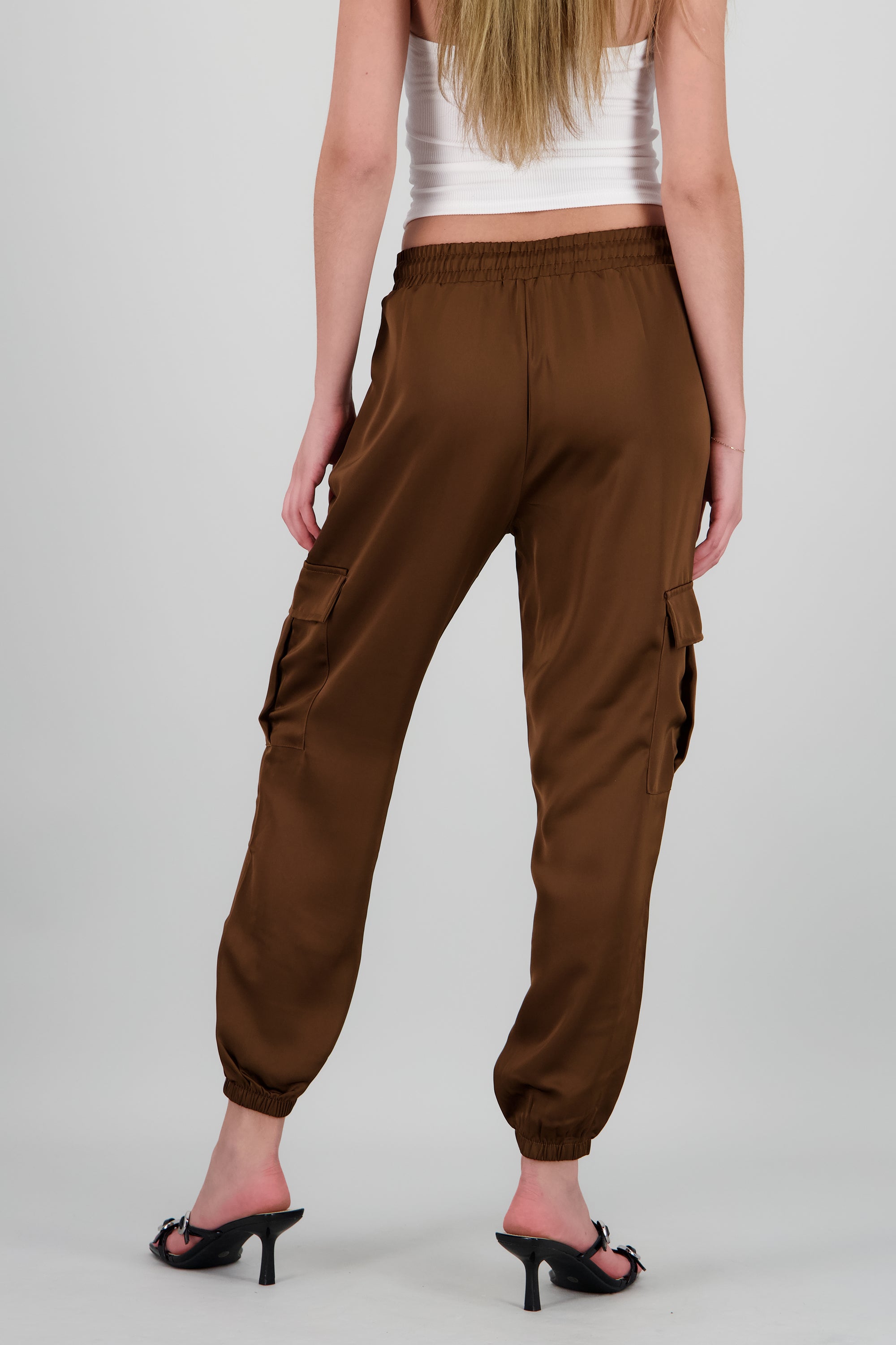 Pantalon cargo liso CHOCOLATE