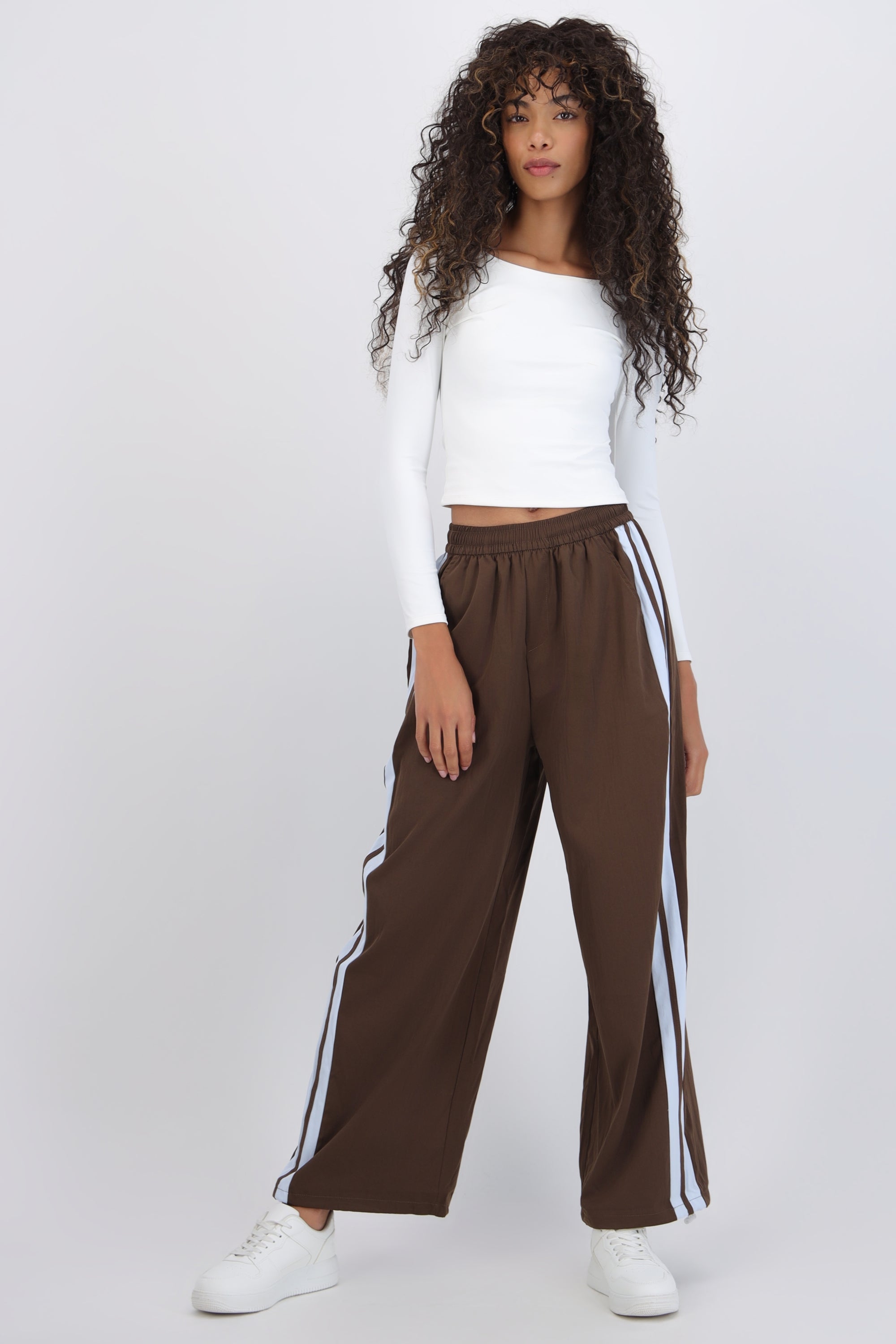 Pantalon rayas en costados