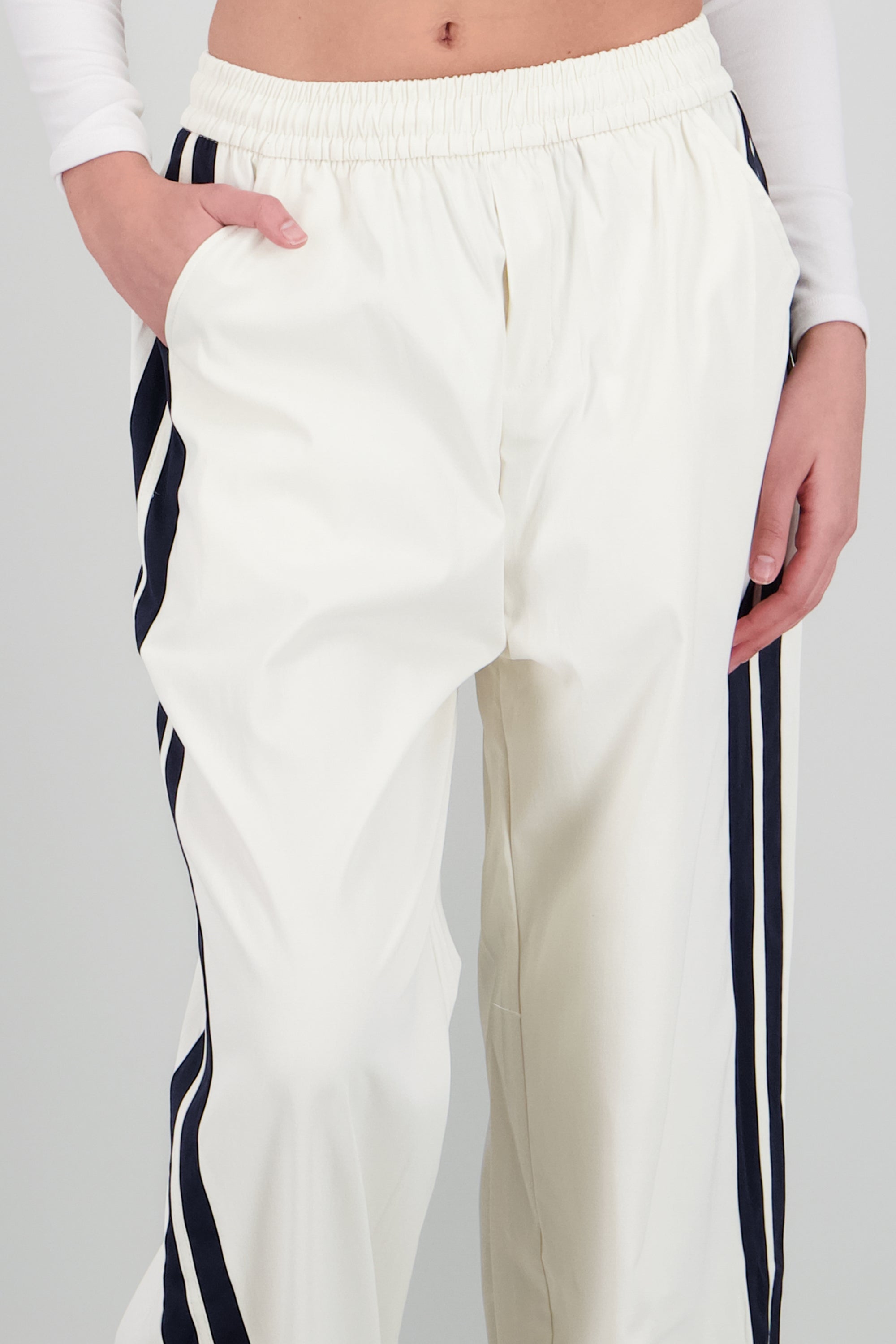 Pantalon rayas en costados BLANCO