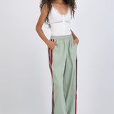 Pantalon rayas en costados