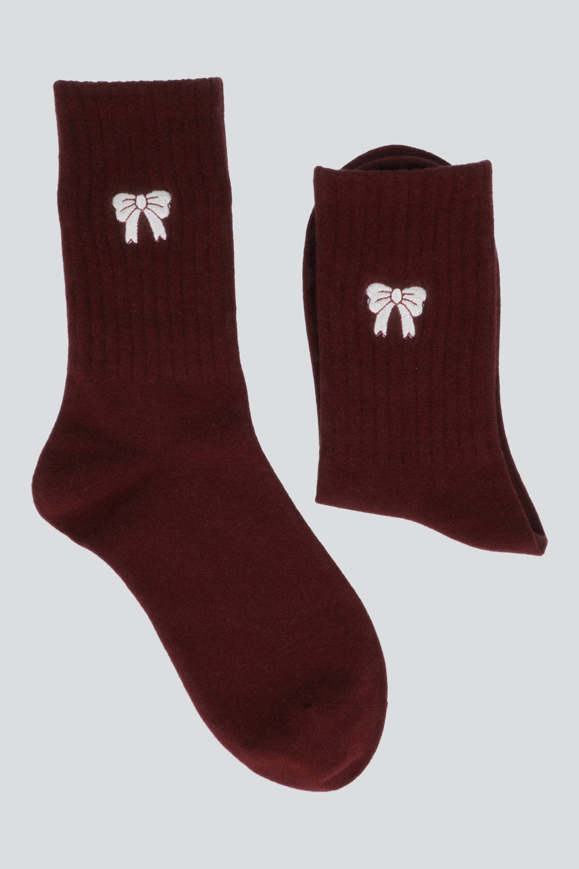 Calcetin moño bordado VINO