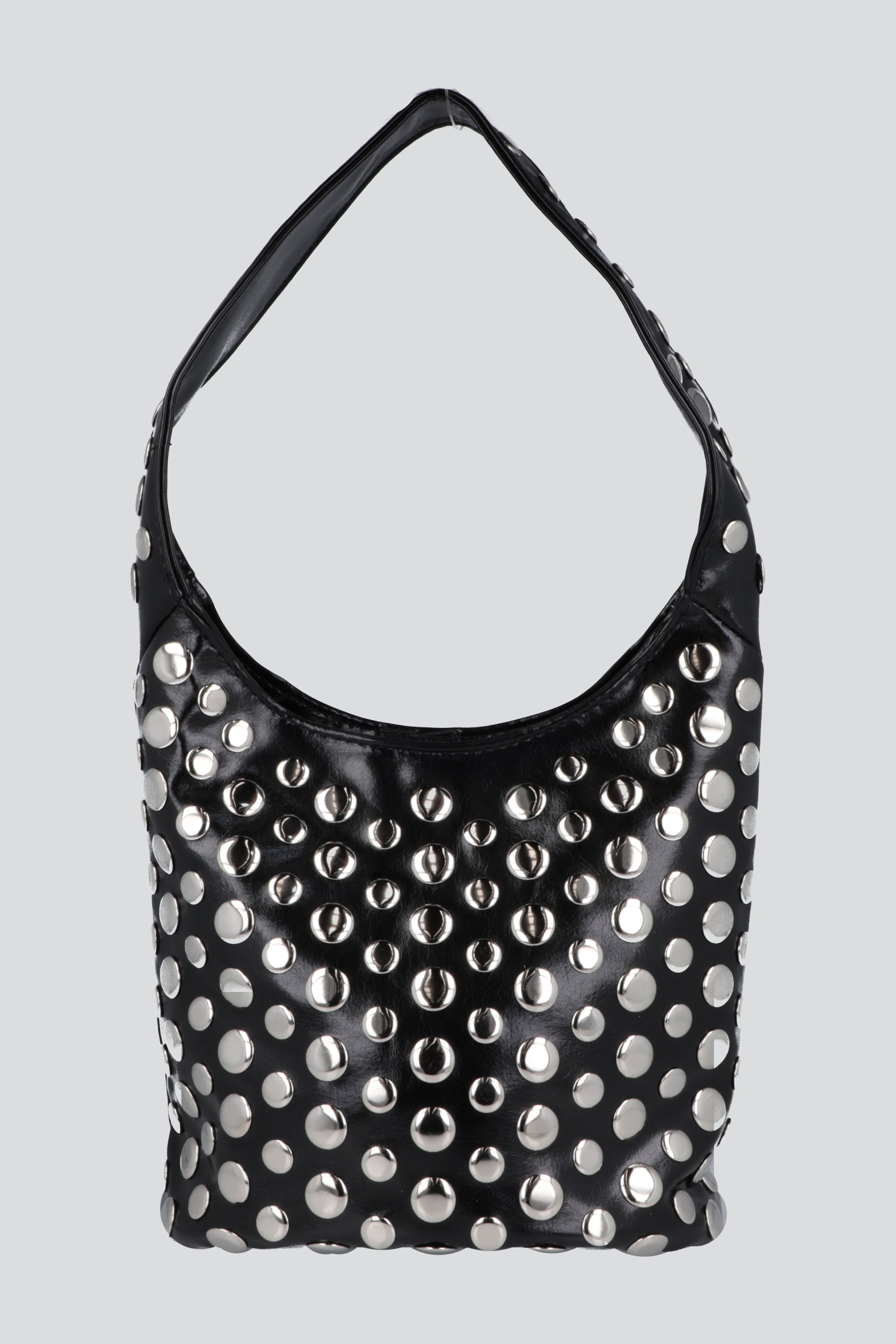 Bolsa bucket remaches tachuela grande NEGRO