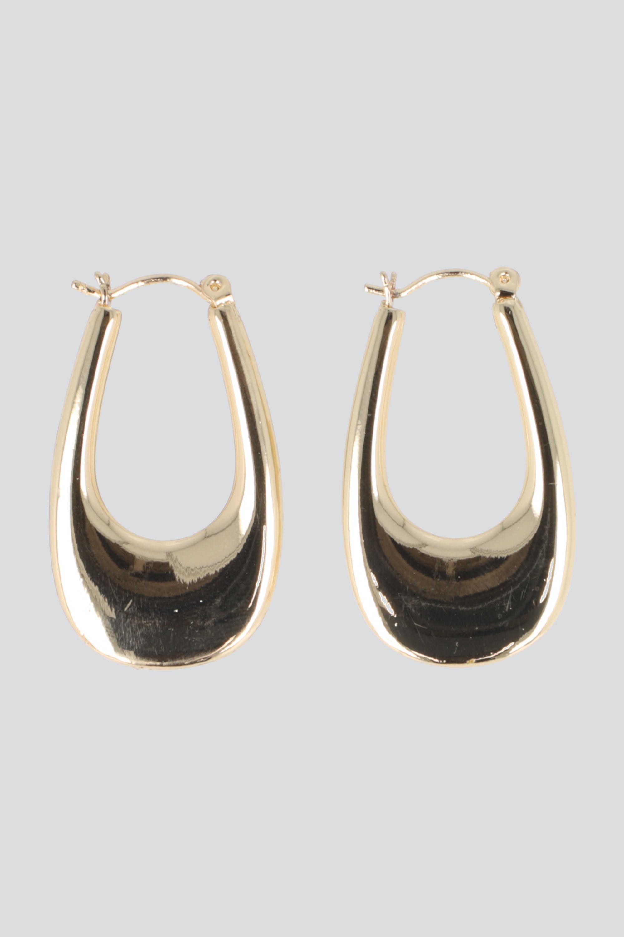 ARRACADAS OVALADAS PQ ORO