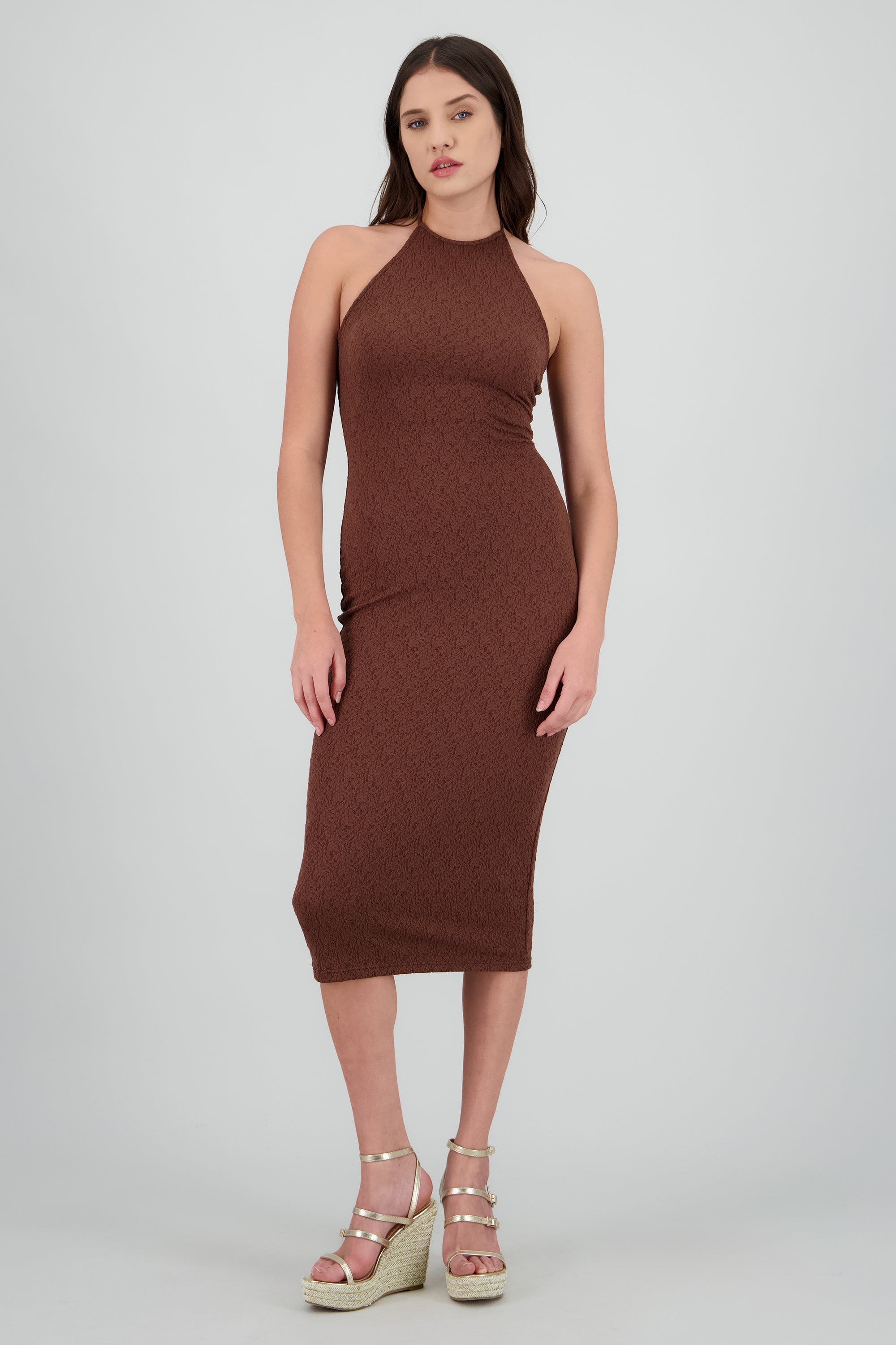 Vestido halter textura CHOCOLATE