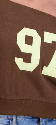 DARK BROWN