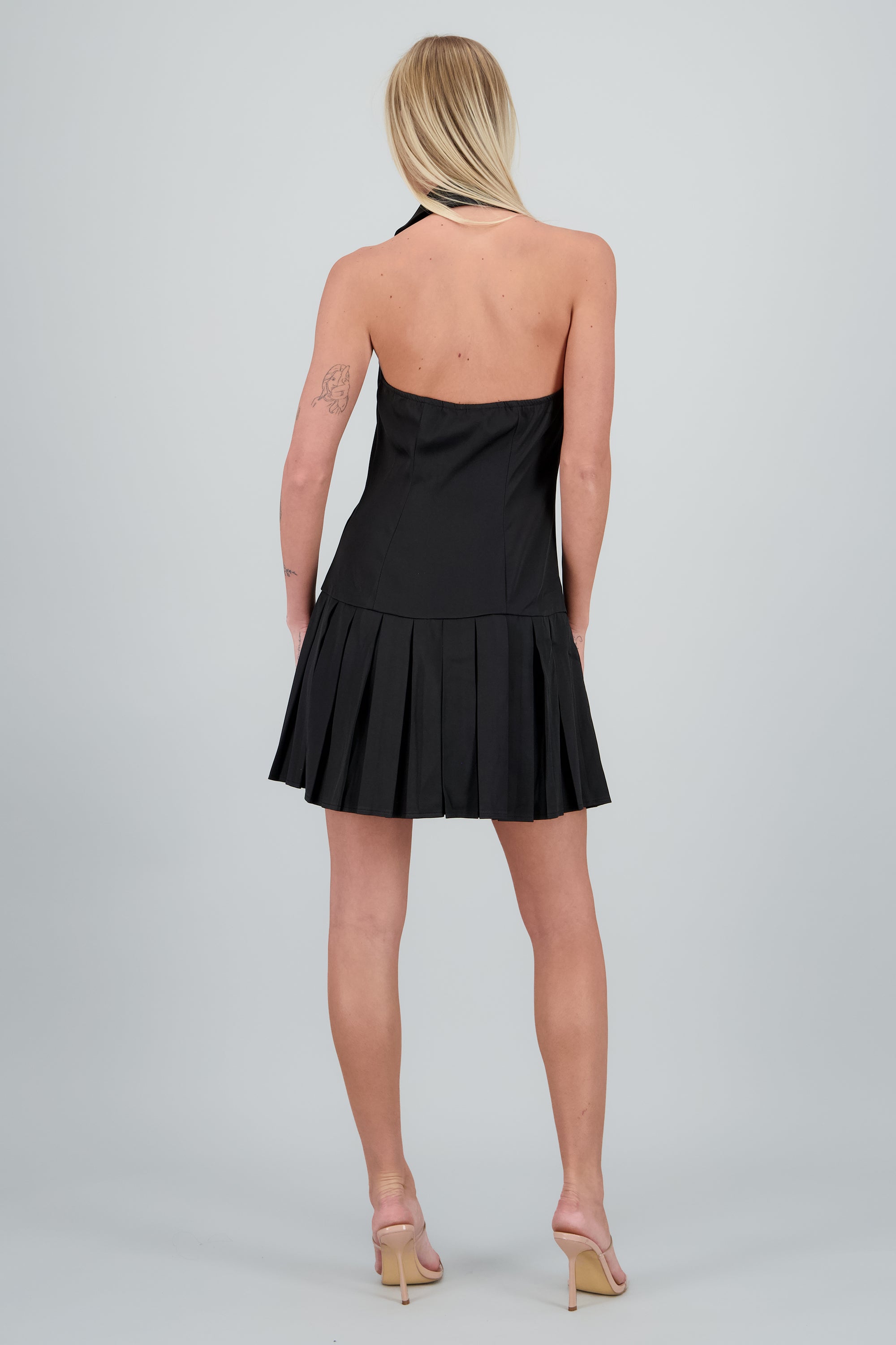 Vestido chaleco falda tableada NEGRO