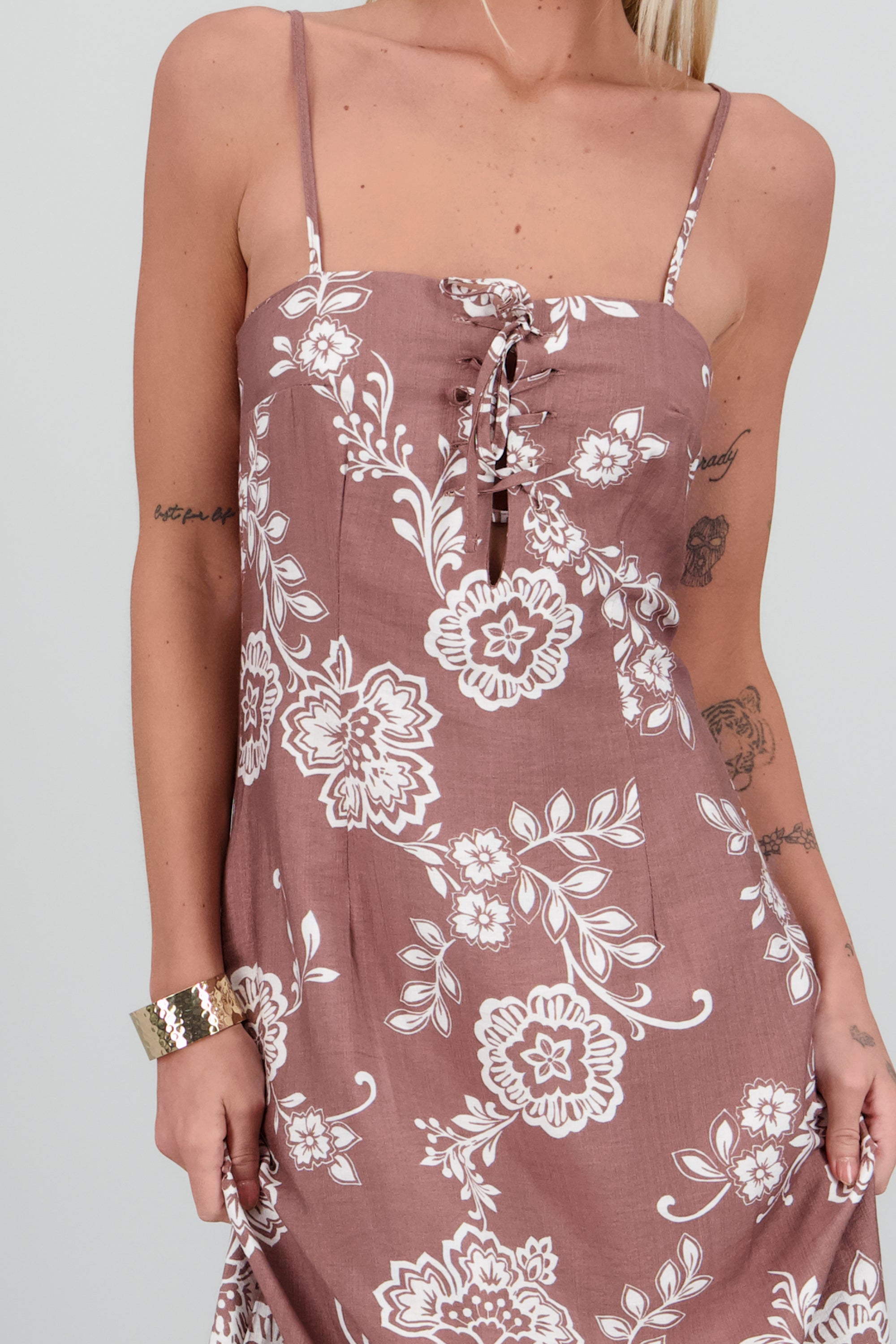 Vestido midi de tirantes estampado flores CAFE COMBO