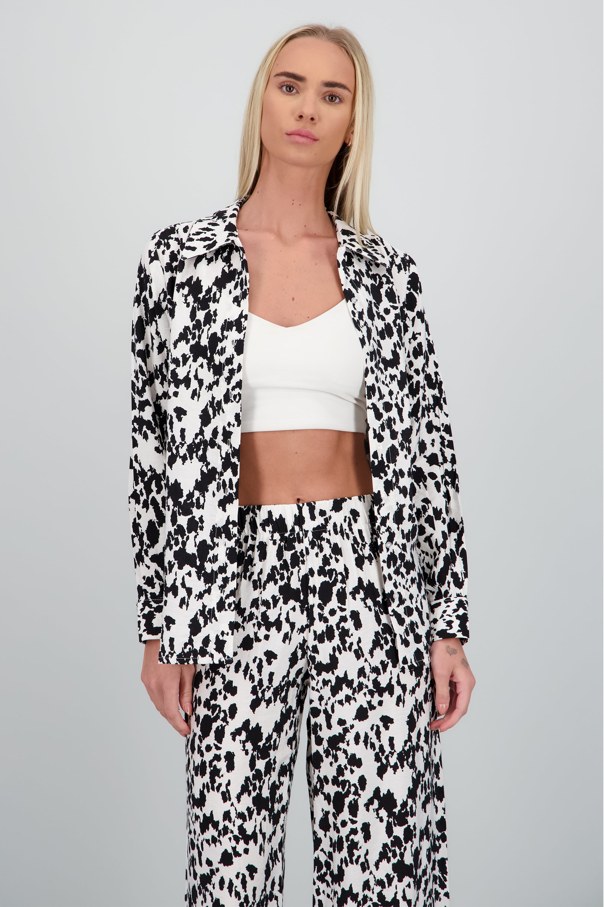 Camisa oversized estampado manchas NEGRO COMBO