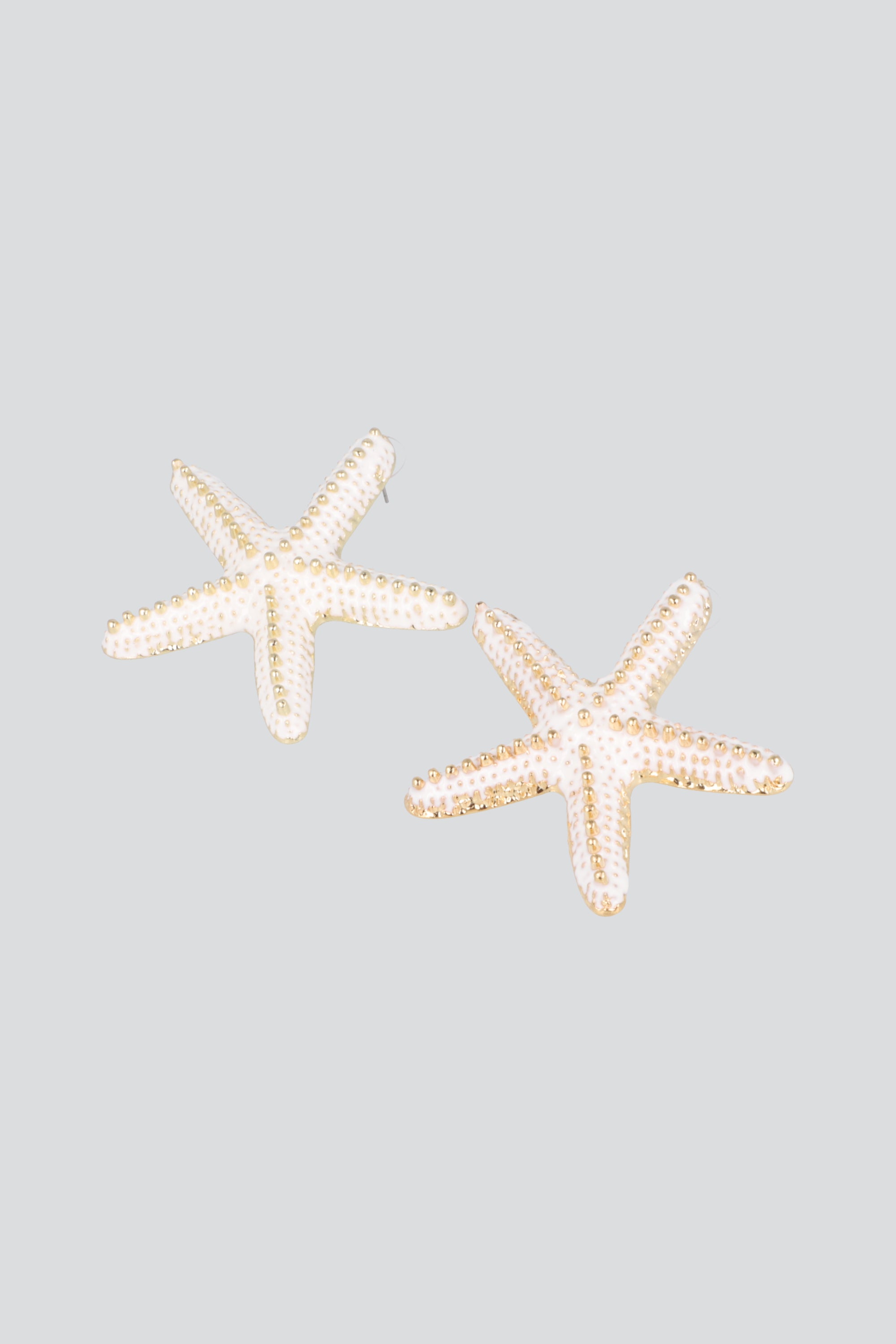 ARETES ESTRELLA DE MAR COLOR BLANCO
