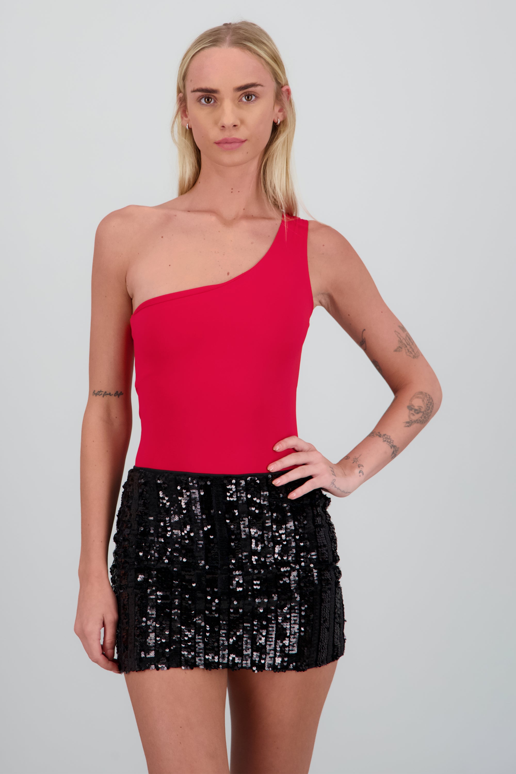 Bodysuit liso de un hombro ROJO