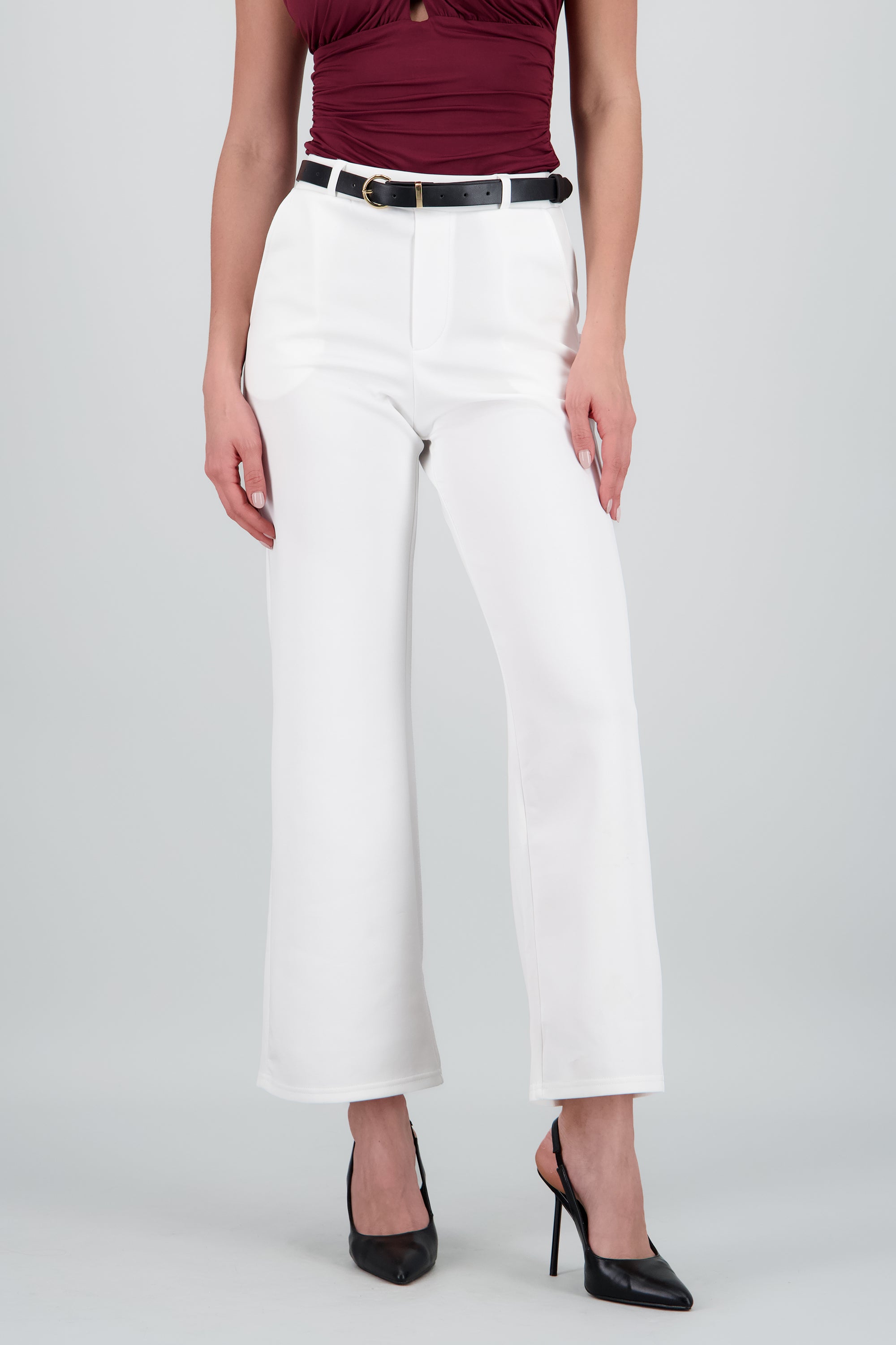 Pantalon estilo recto con cinturon BLANCO
