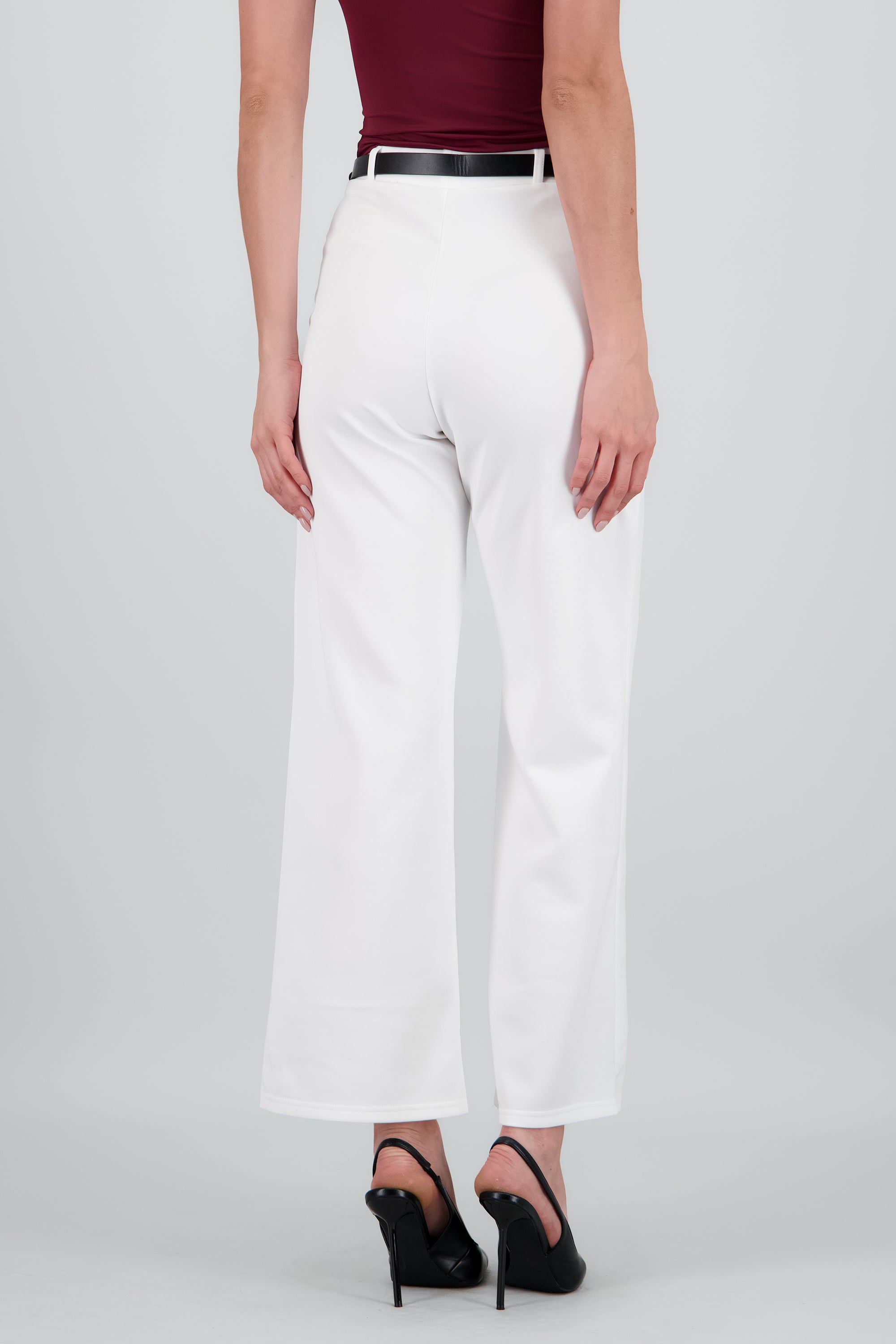Pantalon estilo recto con cinturon BLANCO