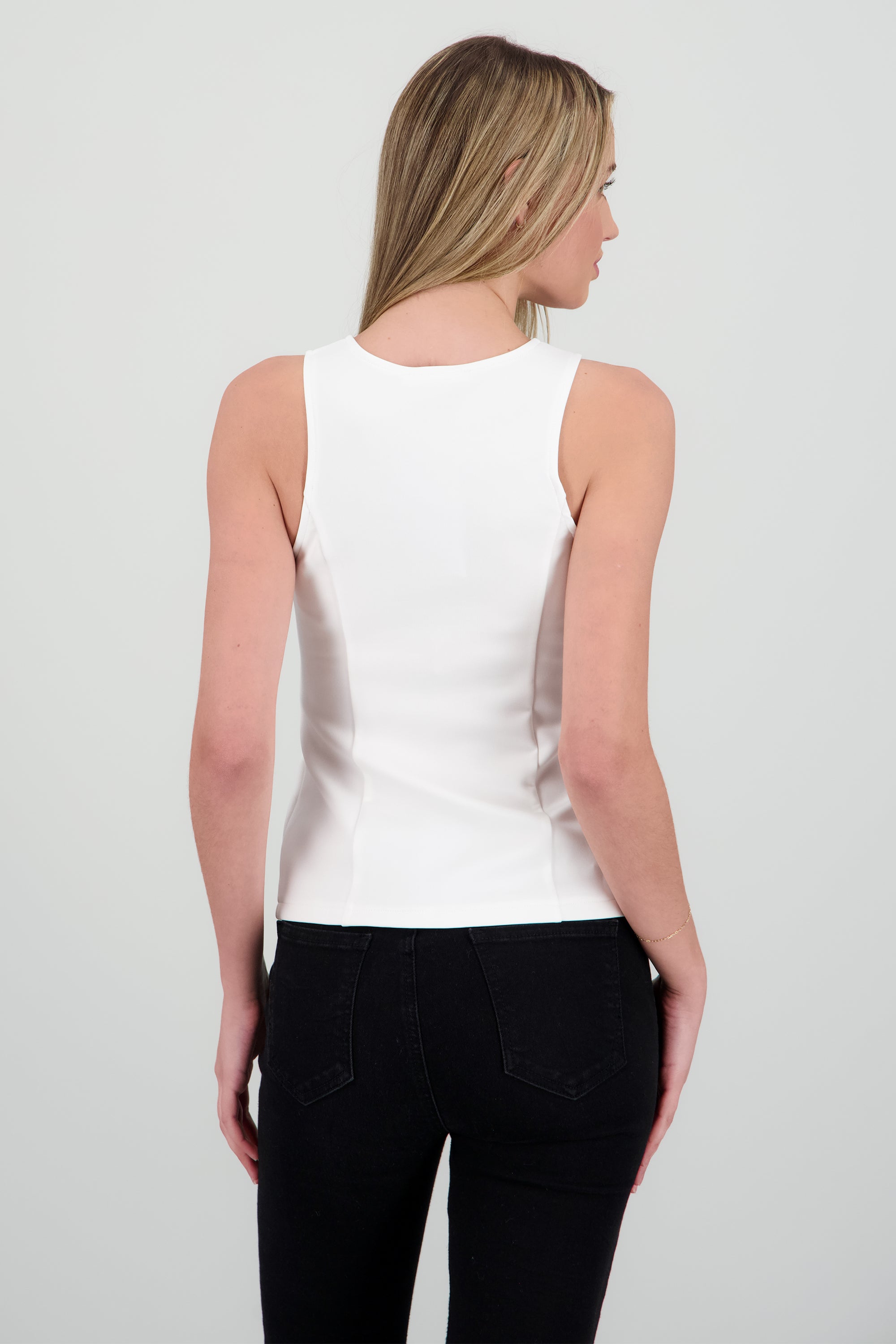 Chaleco detalle botones flor BLANCO