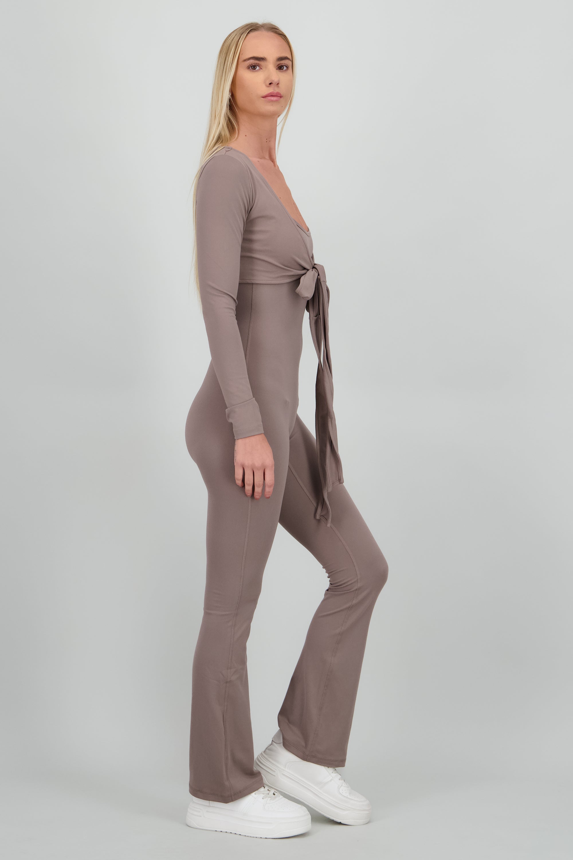 Enterizo deportivo con top liso TAUPE