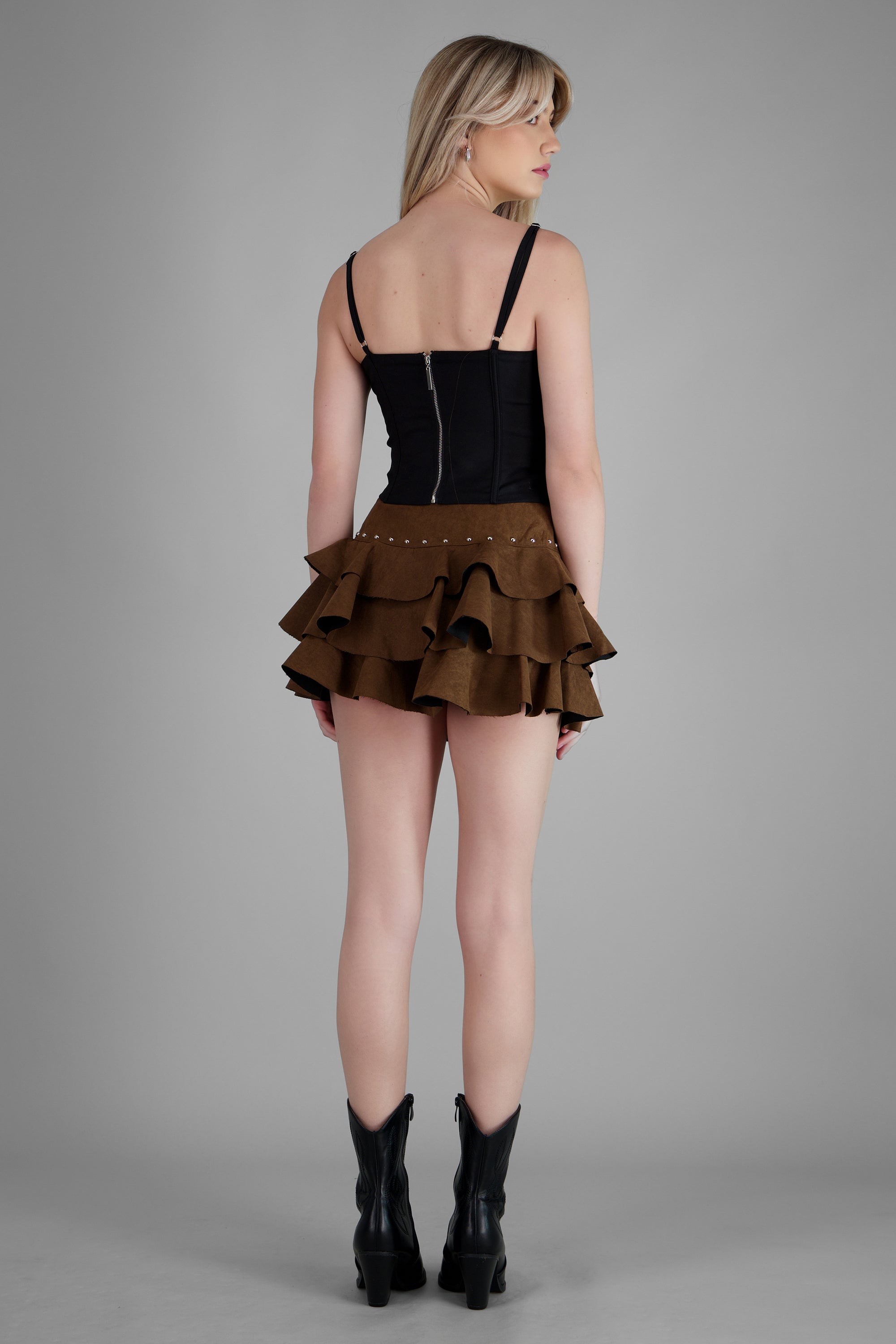 Falda olanes suede estoperoles CAFE