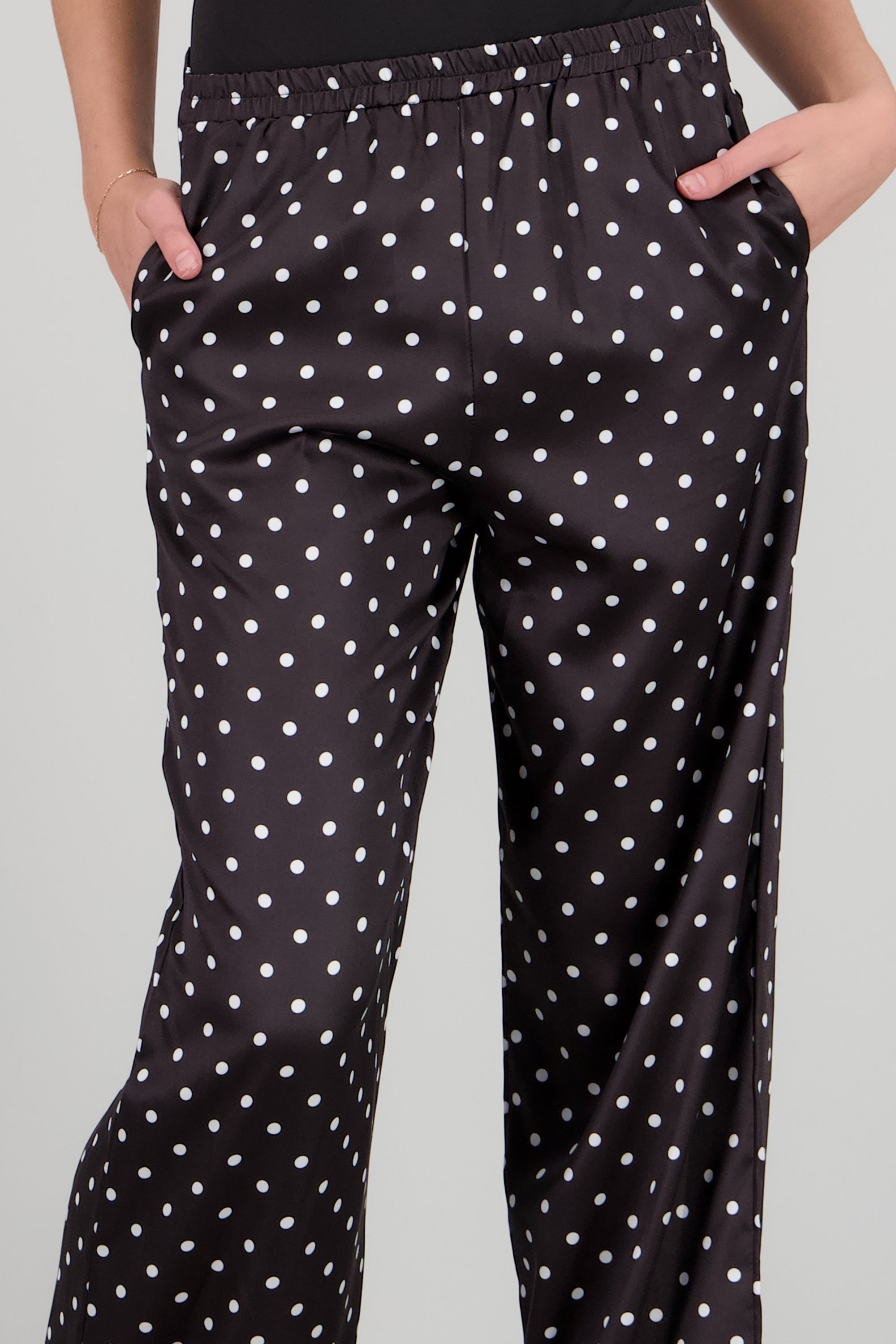 Pantalon satinado polka dots NEGRO COMBO