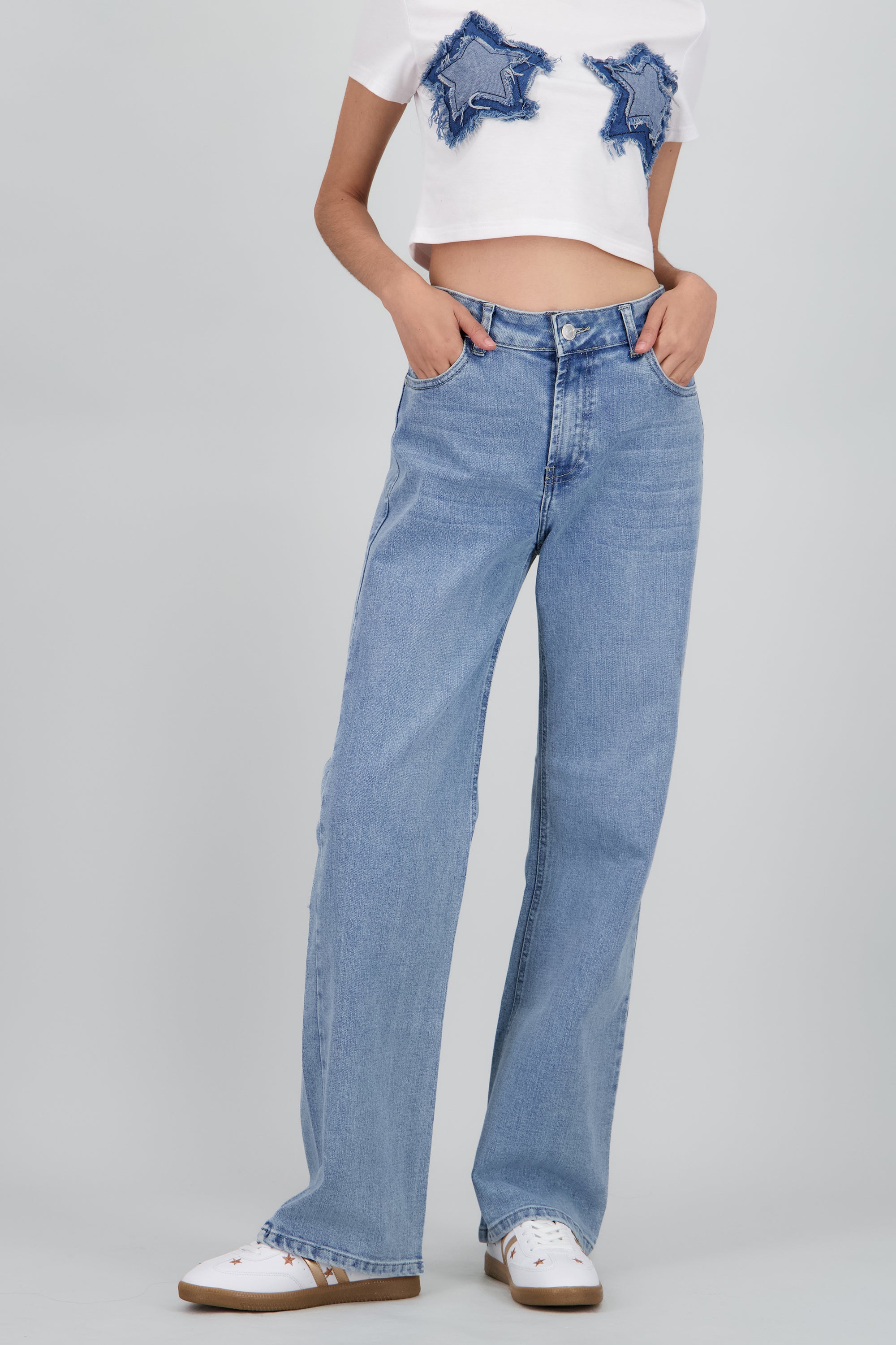 Jeans straight slim MEDIUM WASH