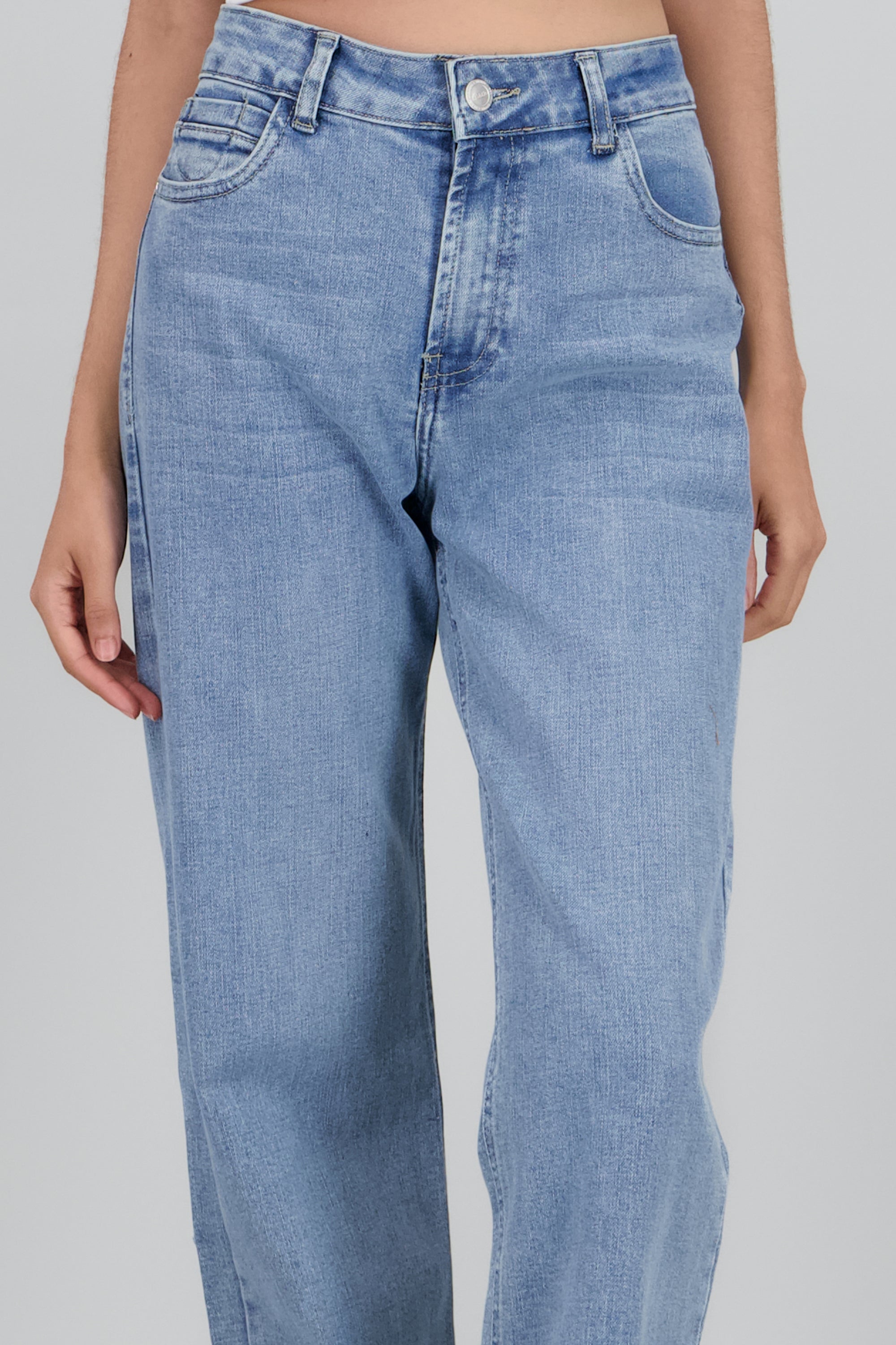 Jeans straight slim MEDIUM WASH