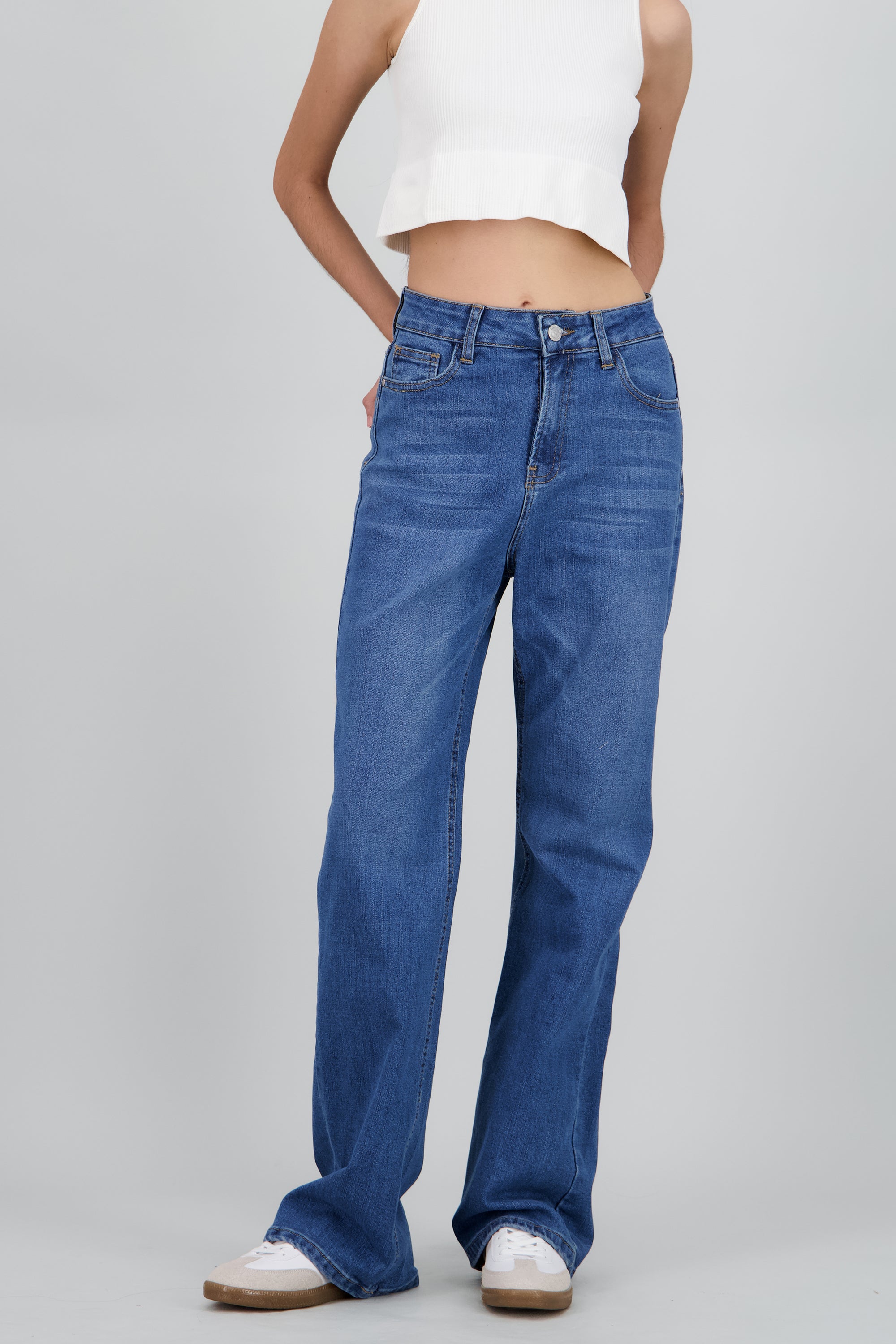 Jeans straight wide basico MEDIUM WASH