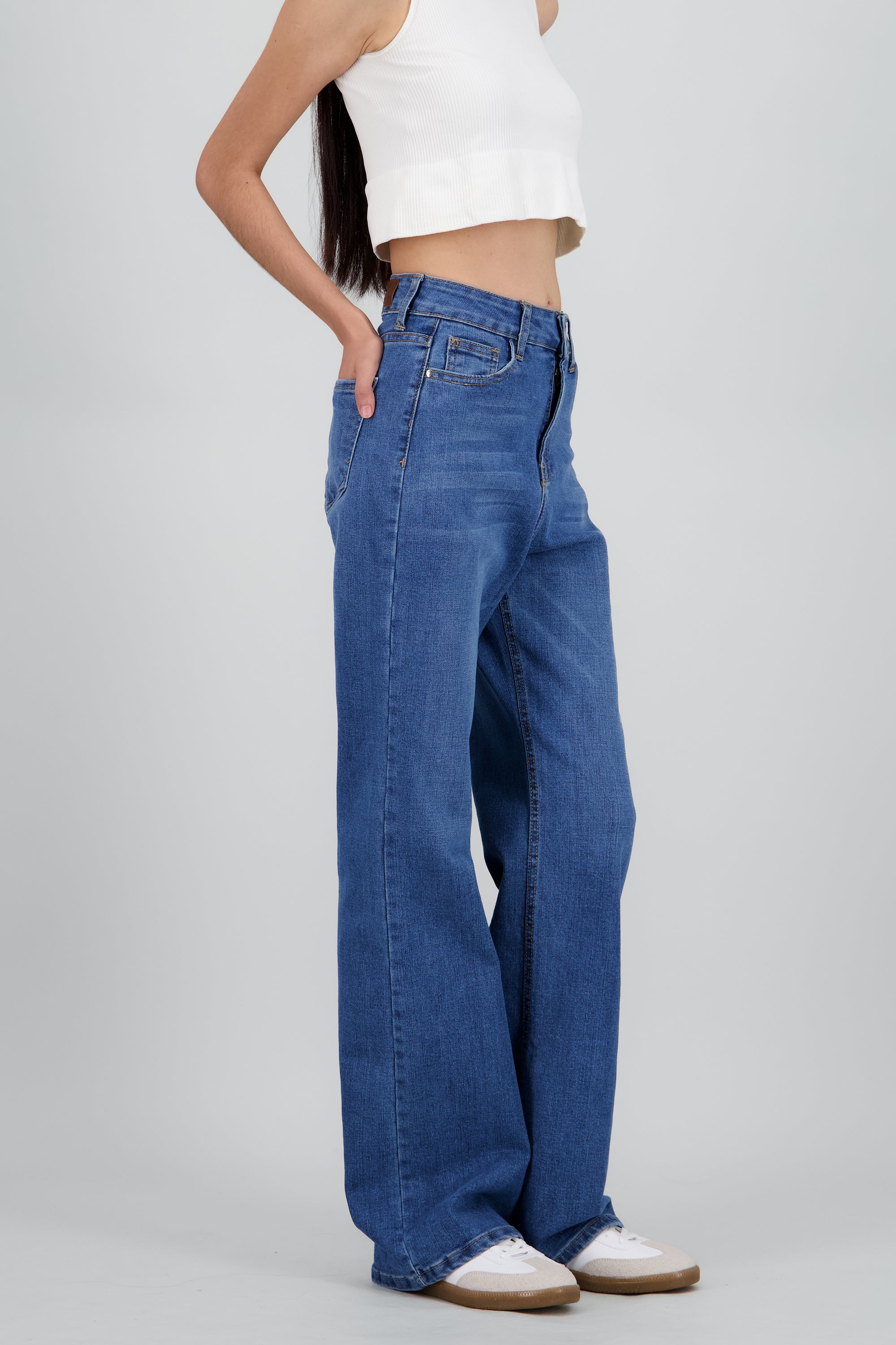 Jeans straight wide basico MEDIUM WASH