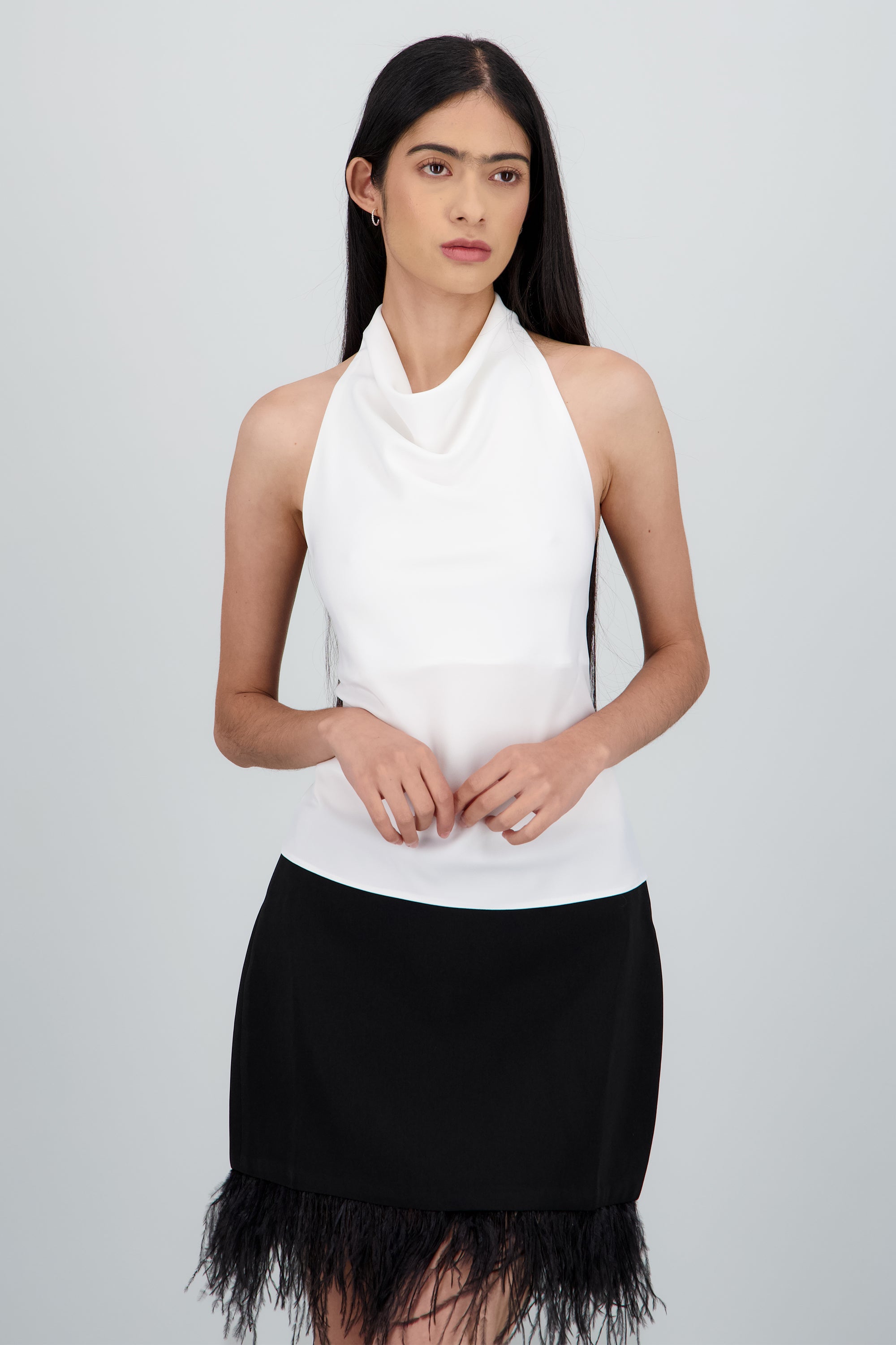 Top halter de cuello cascada satinado BLANCO