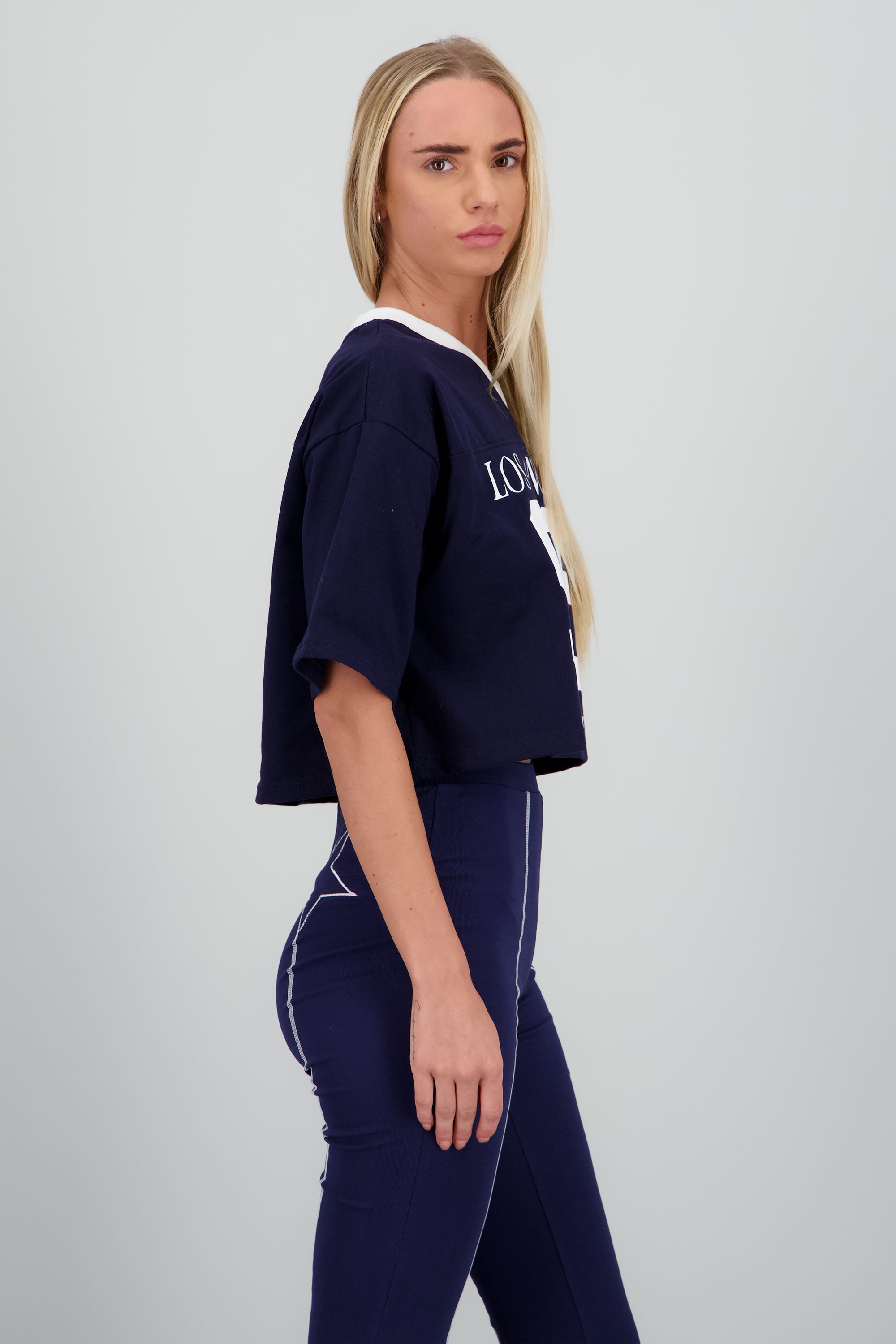 Playera boxy estampado numeros MARINO