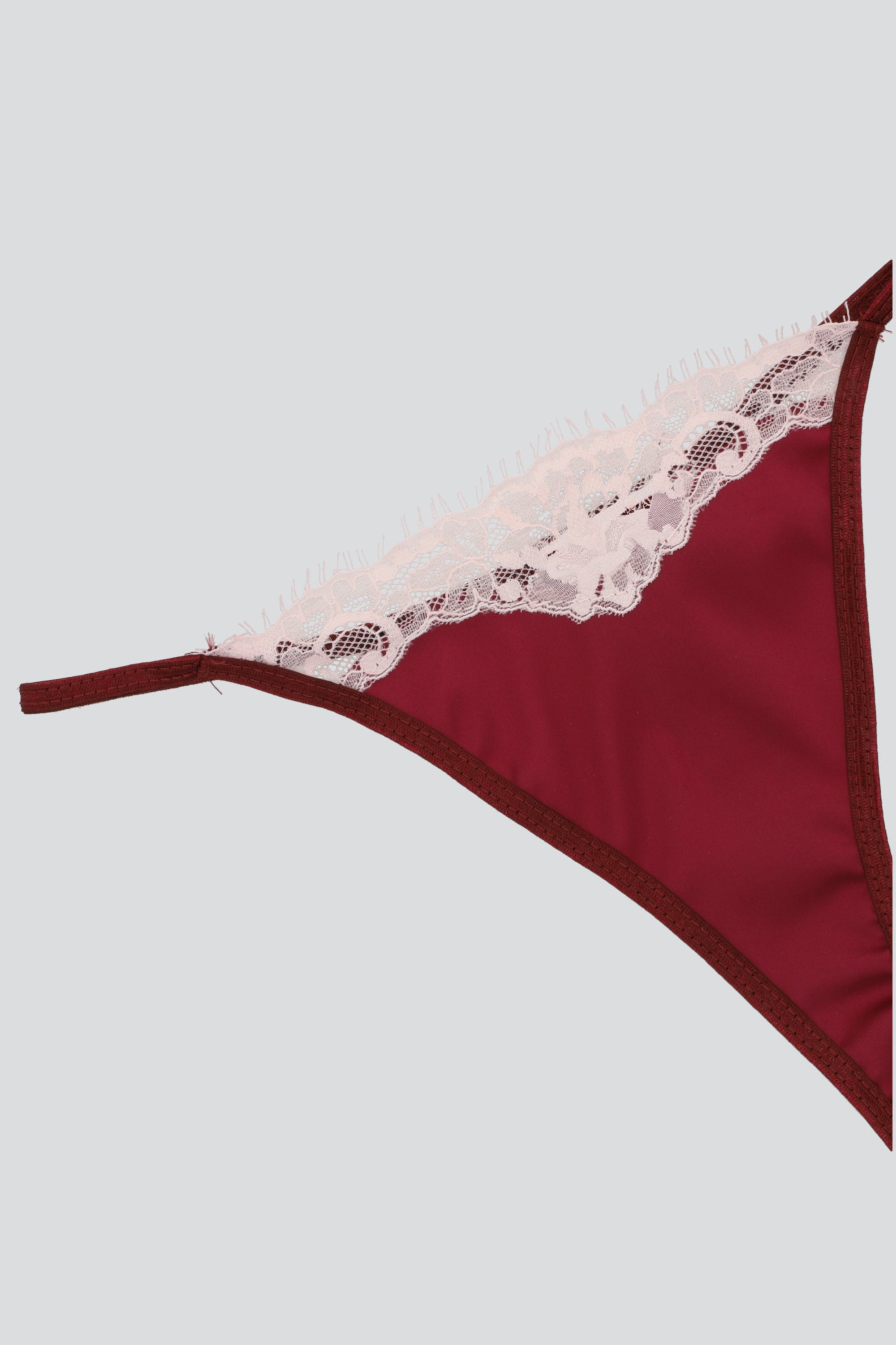 Tanga satin detalle encaje VINO
