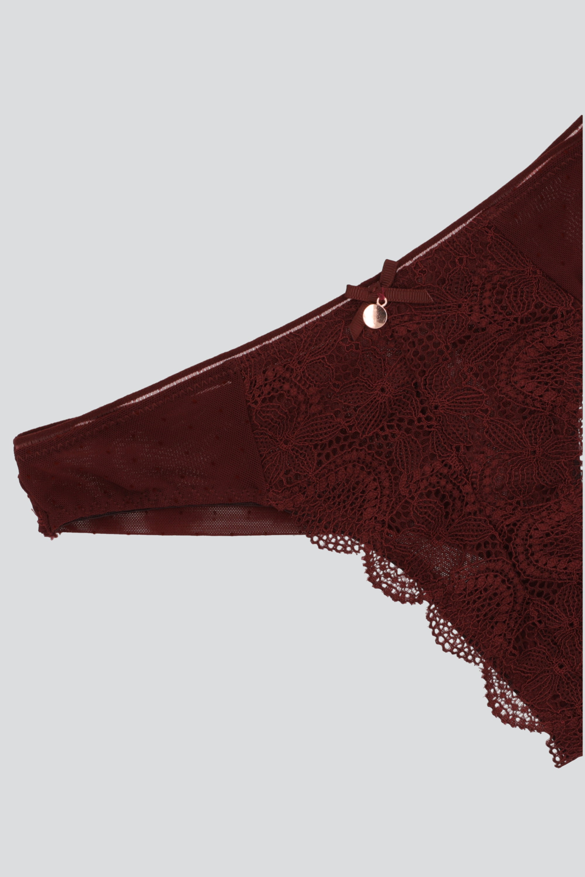 Tanga encaje con polka VINO