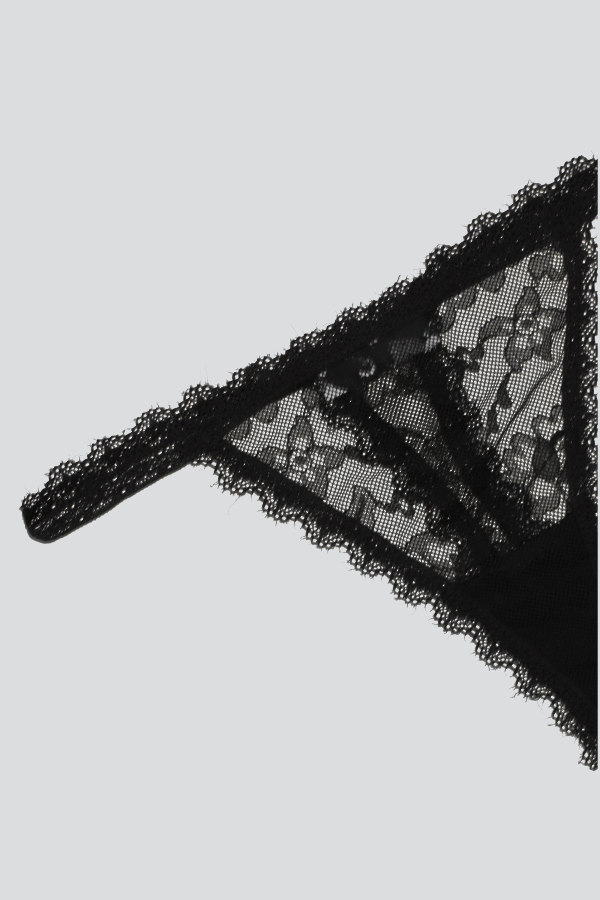 Tanga full encaje tiras NEGRO