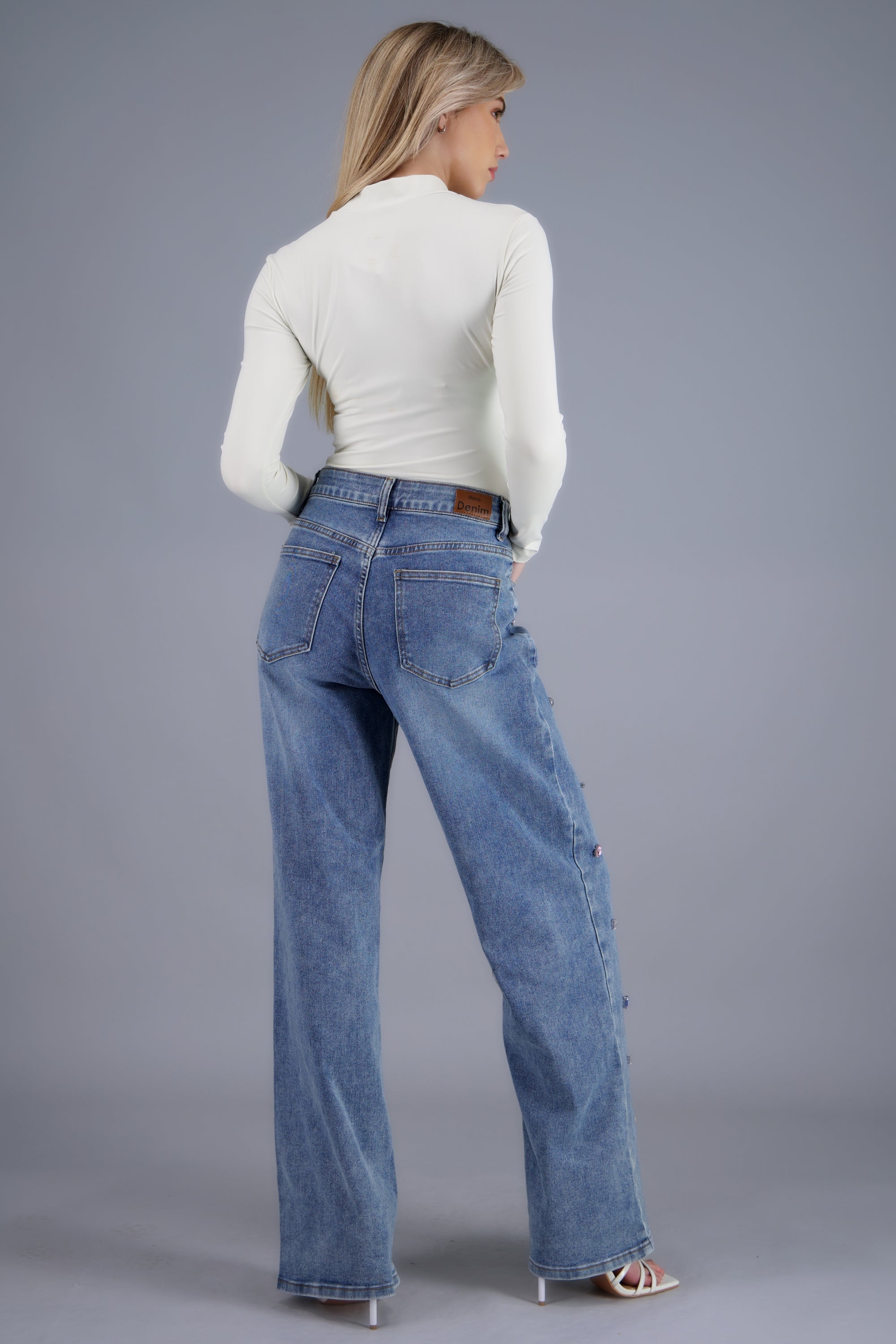 Jeans wide leg cristales LIGHT WASH