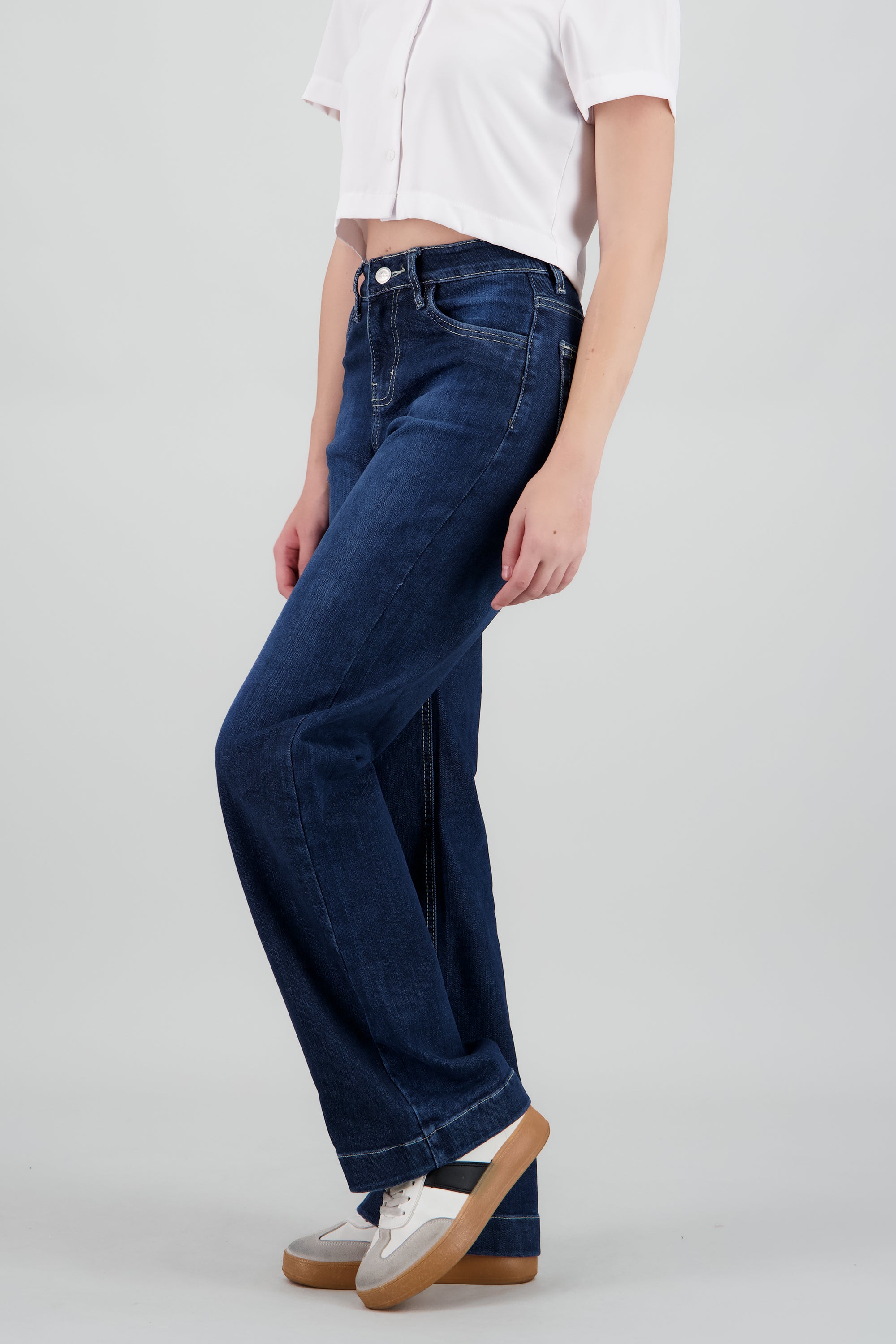 Jeans straight wide dobladillo DARK WASH
