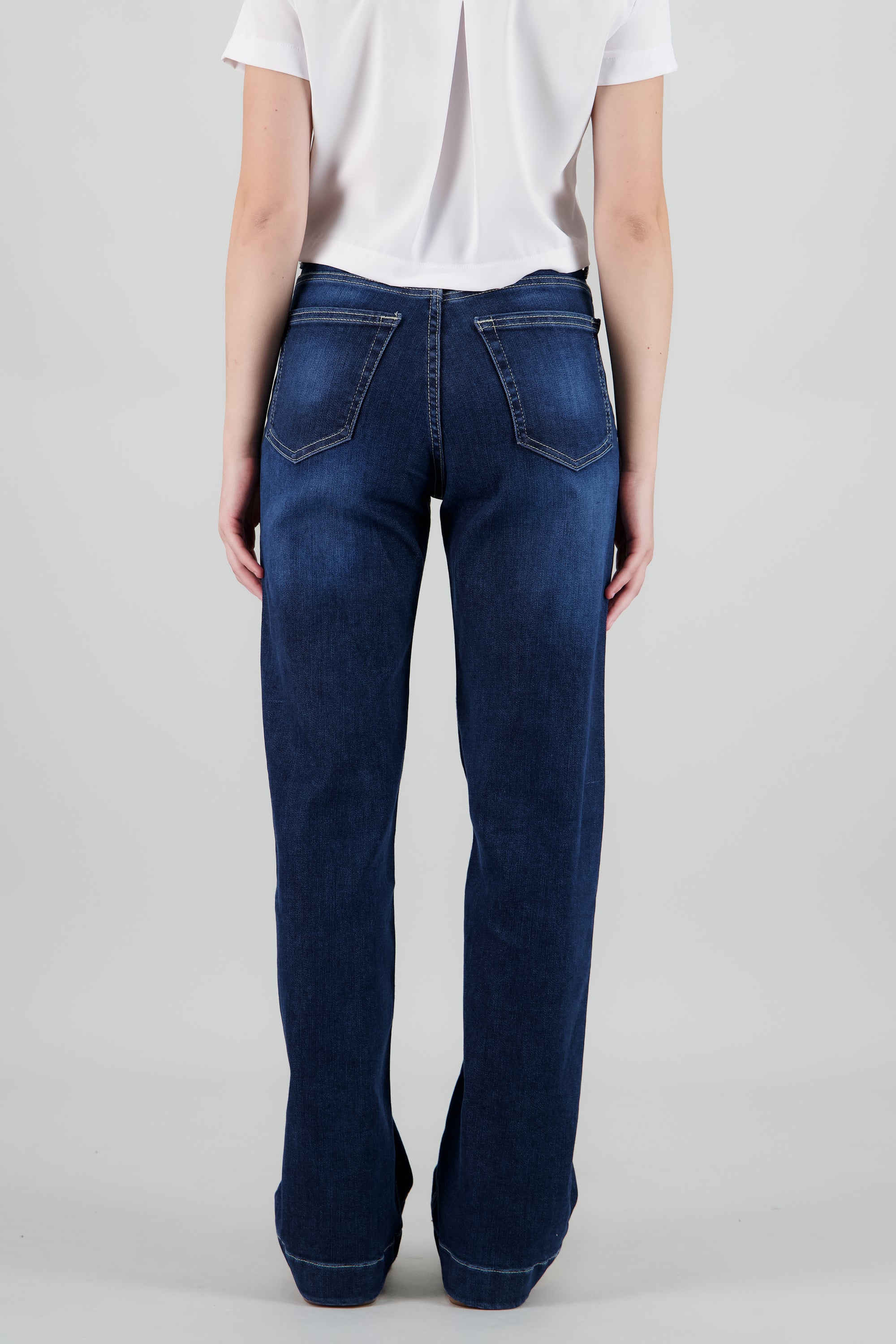 Jeans straight wide dobladillo DARK WASH
