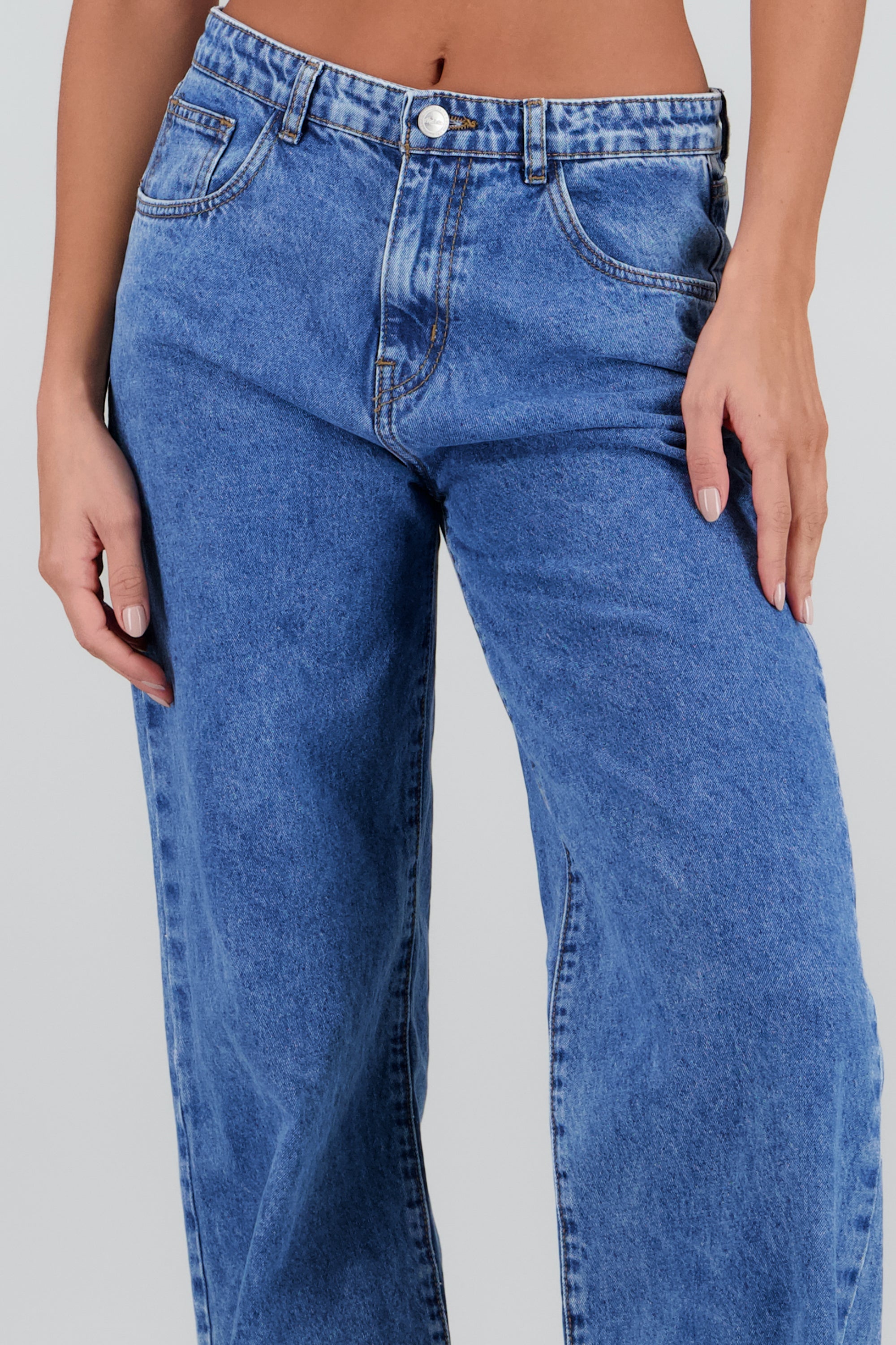 Jeans wide leg estrellas bordadas ACID WASH