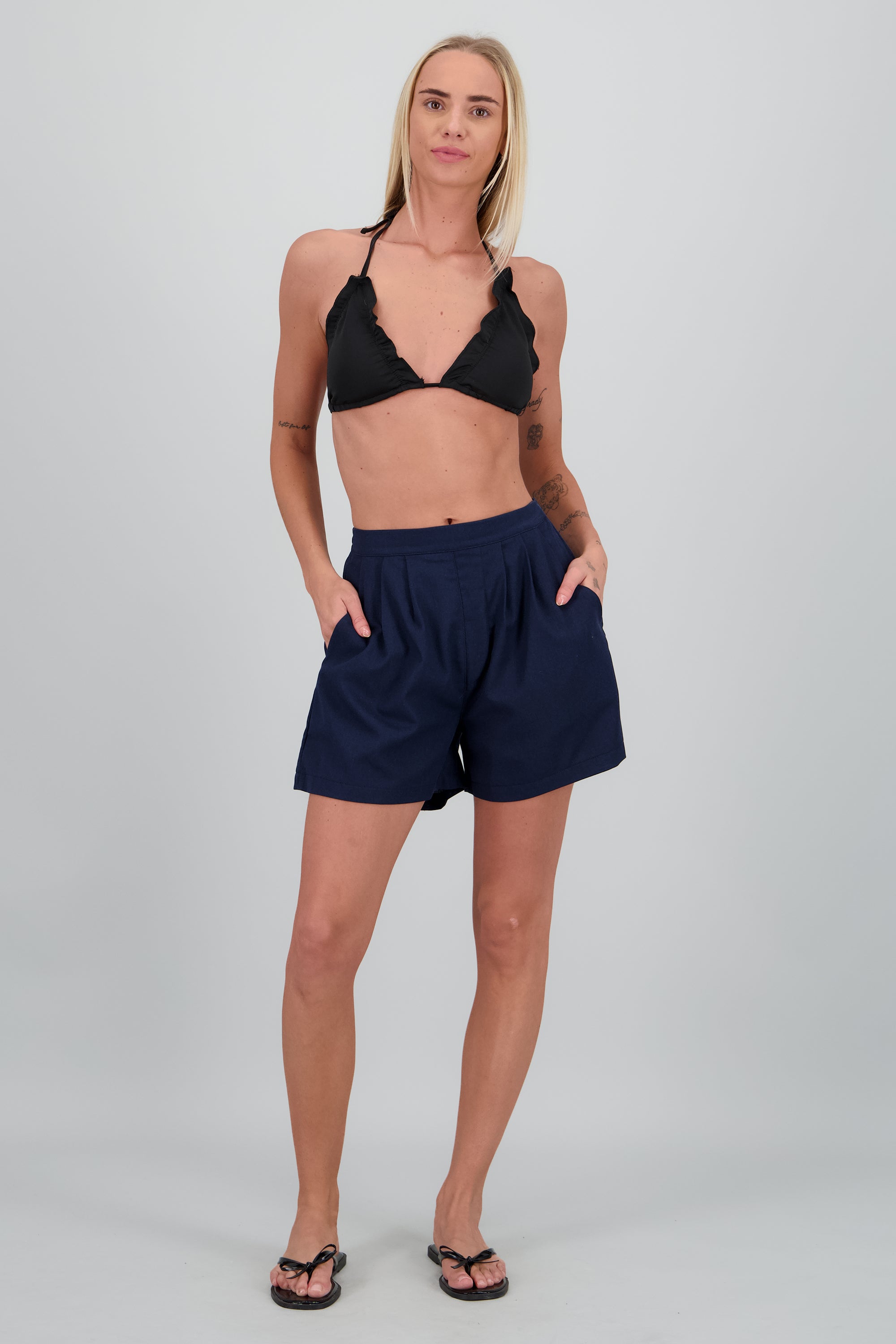 Short tipo bermuda lino MARINO