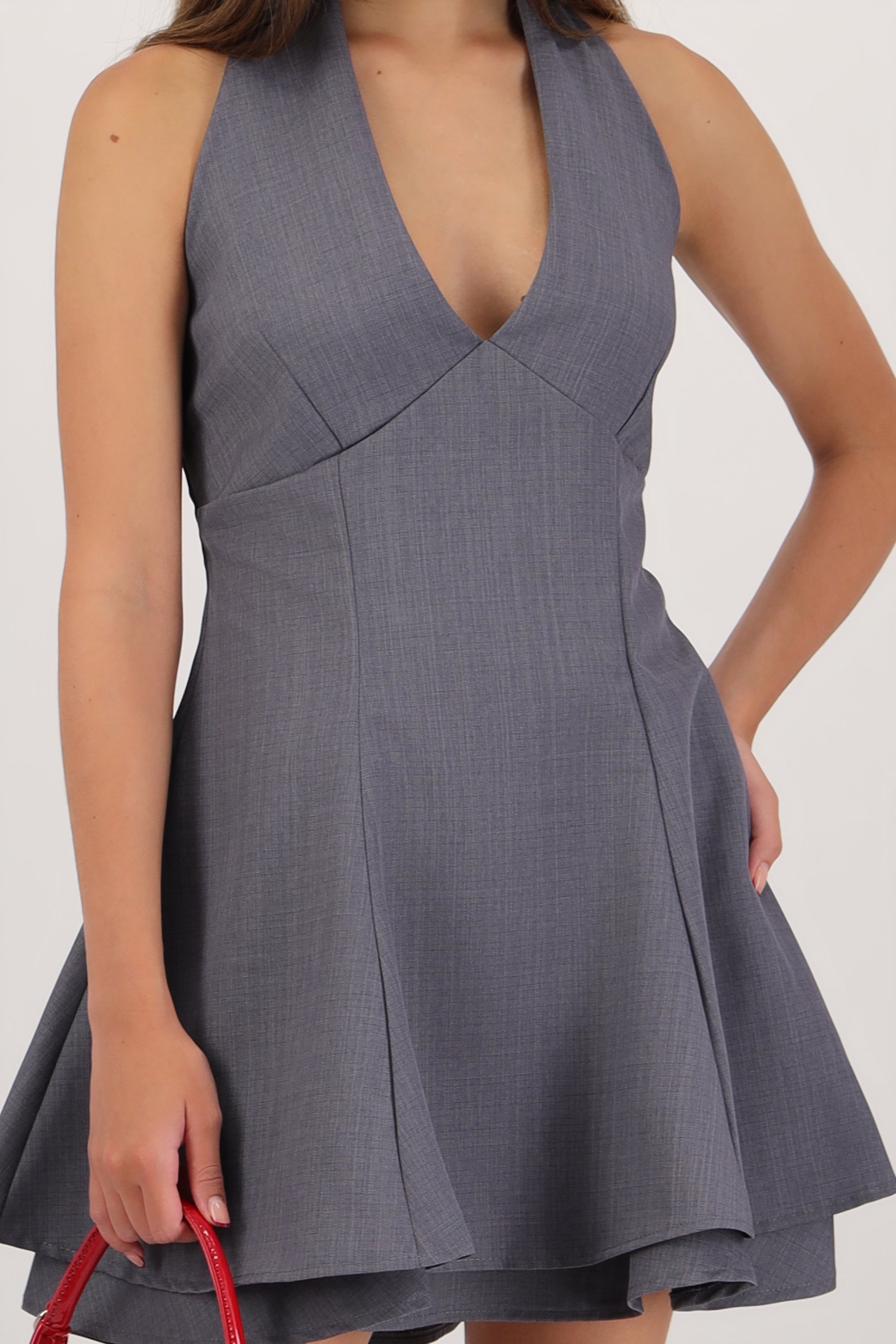 Vestido corto halter falda ampon hypsters GRIS