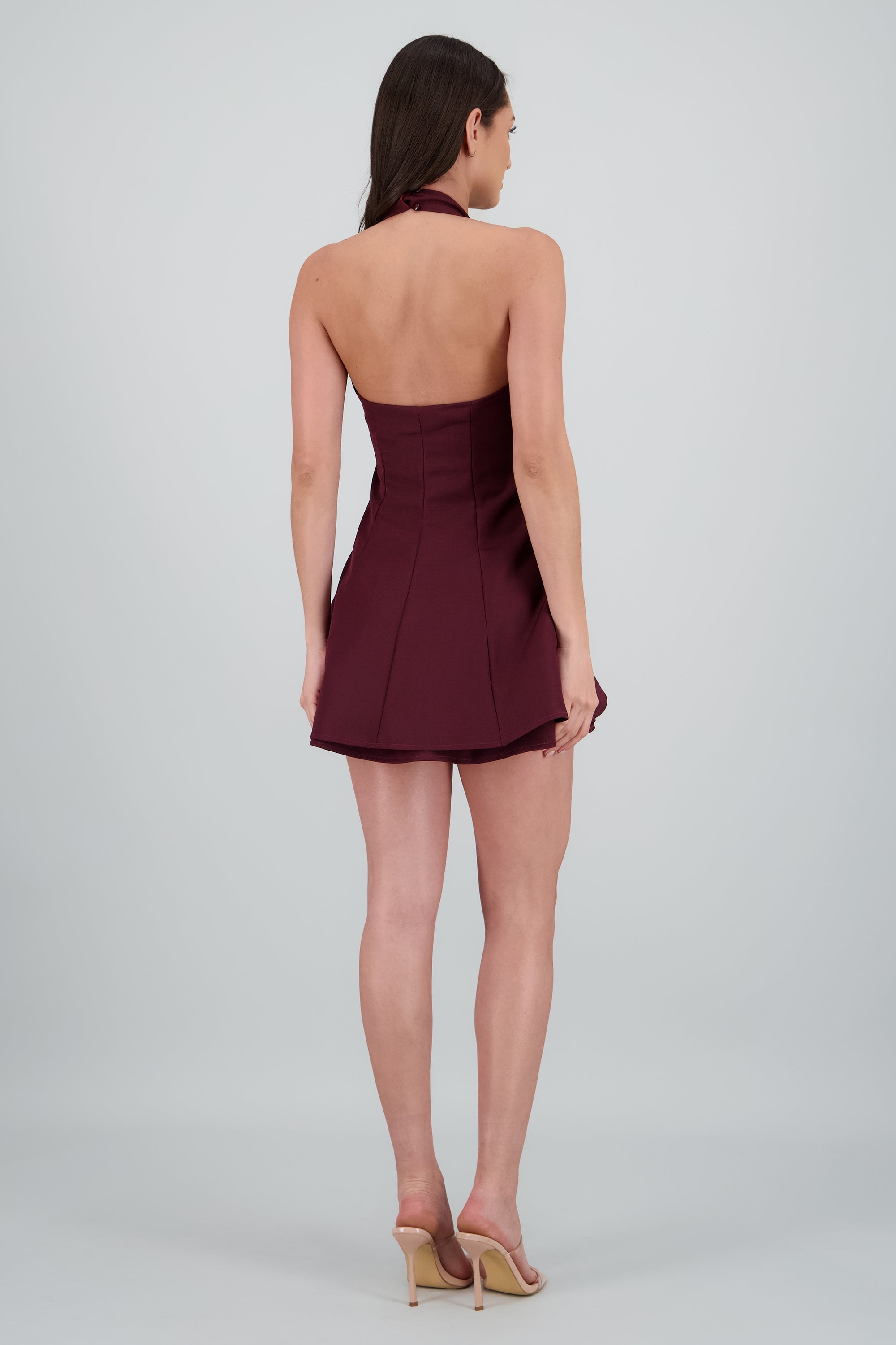 Vestido corto halter con falda ampon VINO