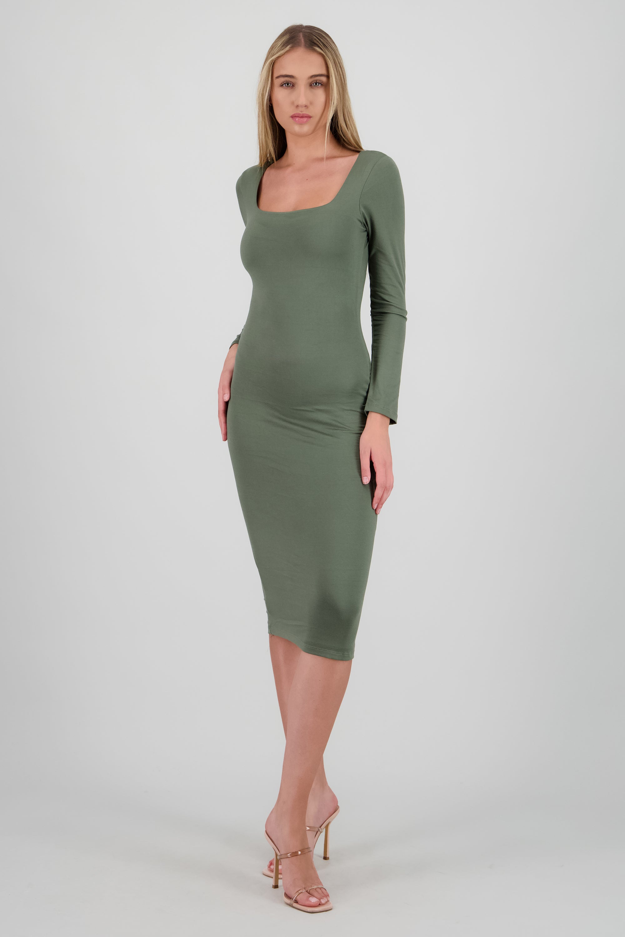 Vestido escote cuadrado OLIVO
