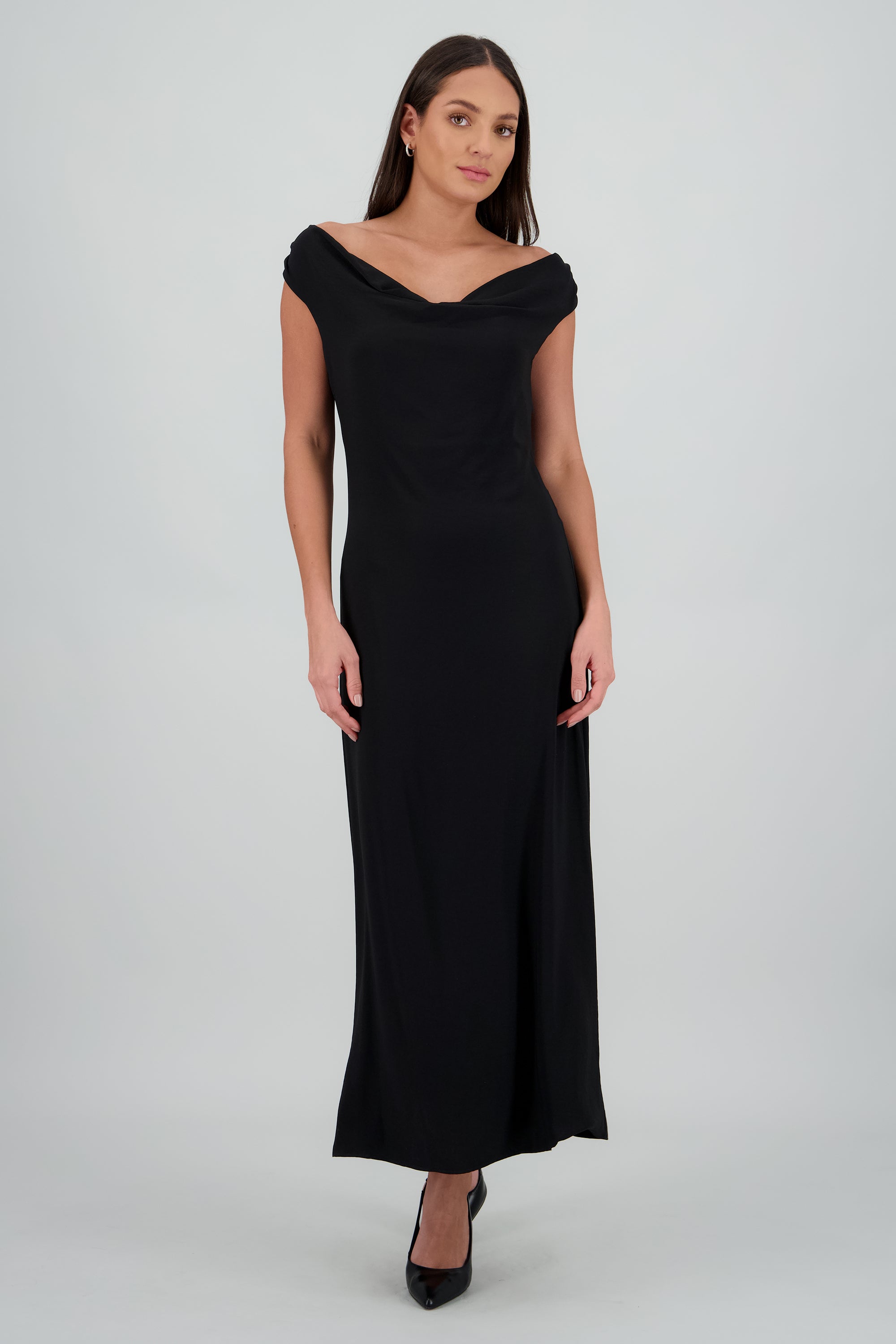 vestido maxi drapeado cut clean NEGRO