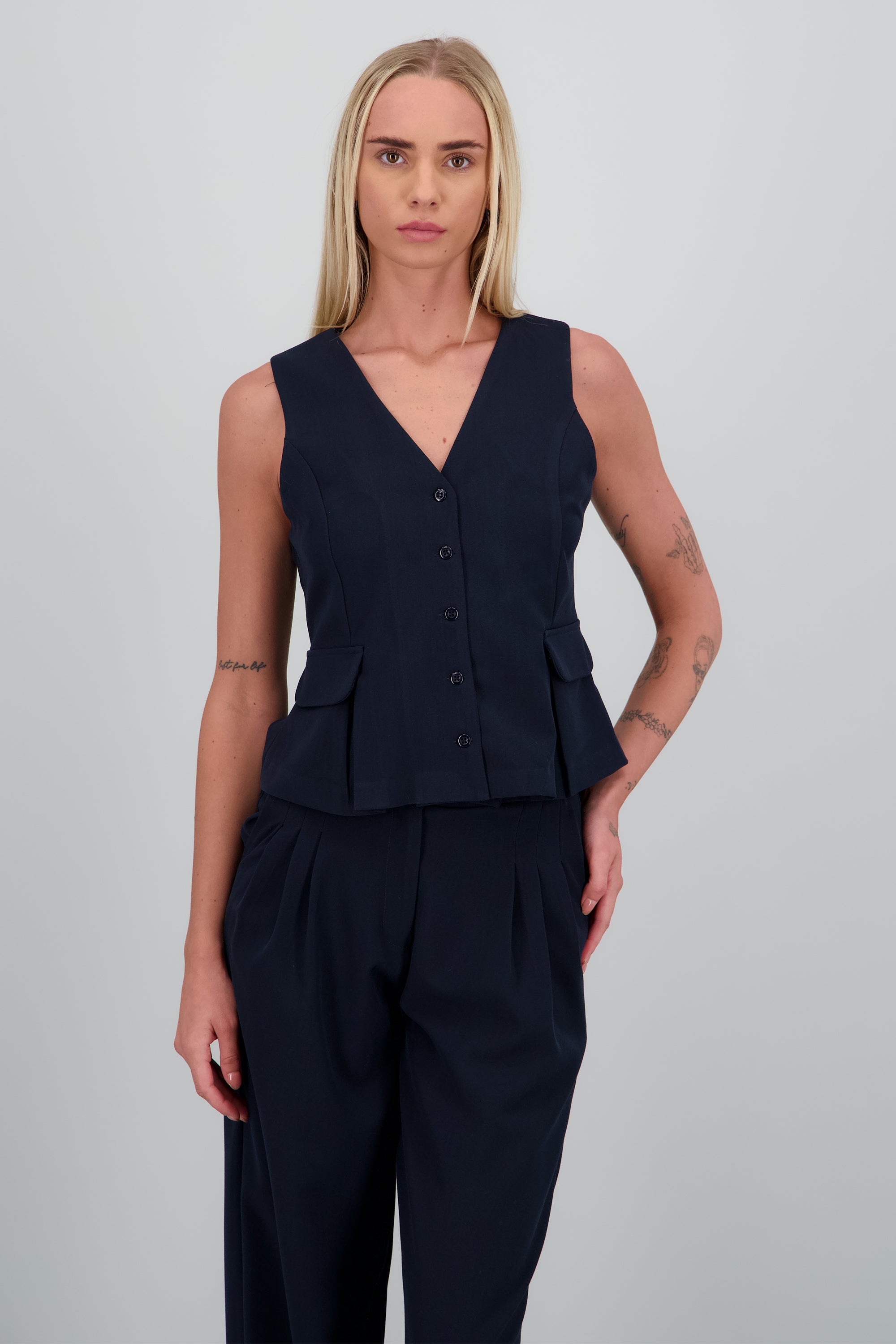 light vest v-shape MARINO