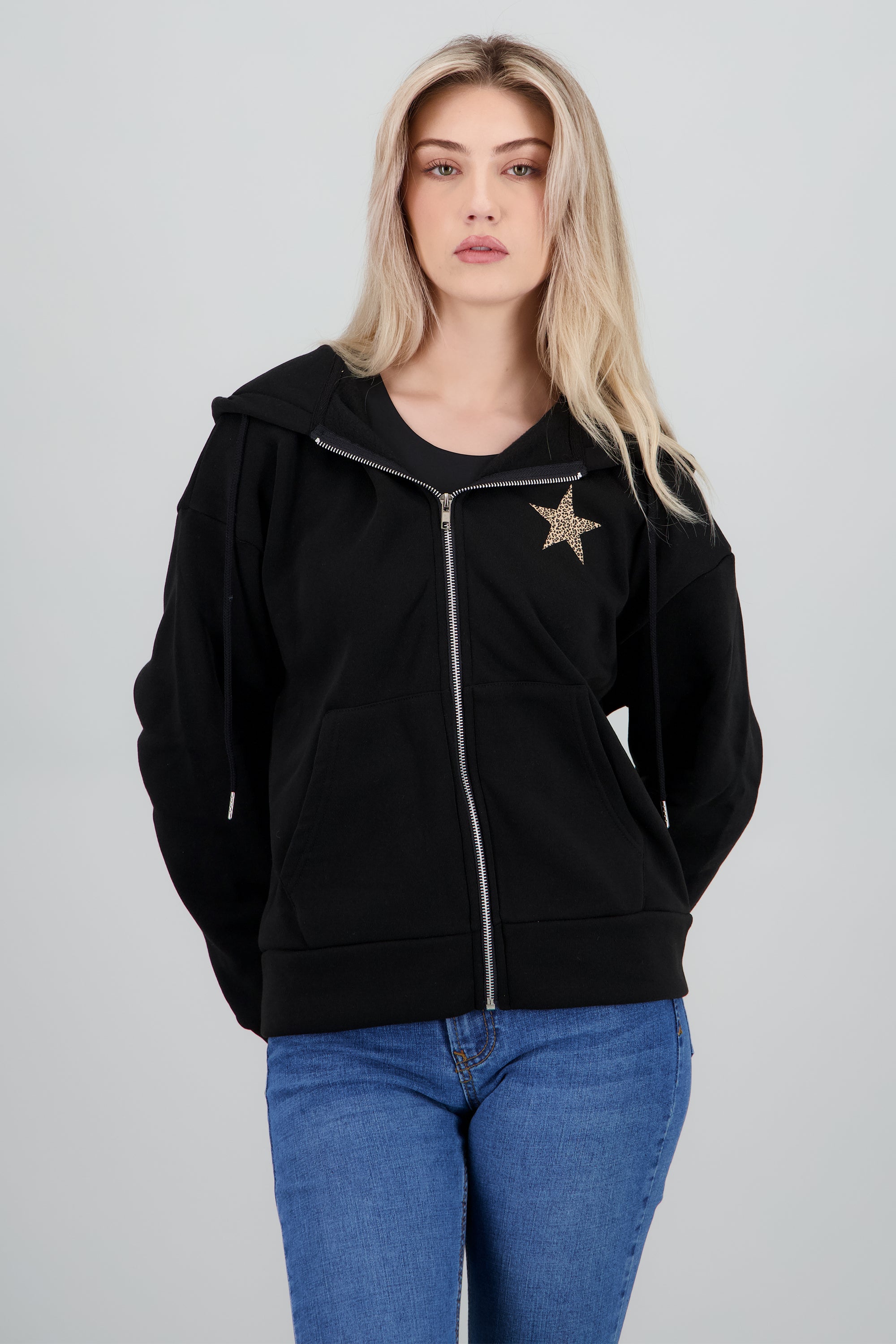 Chamarra estampado estrella animal print NEGRO