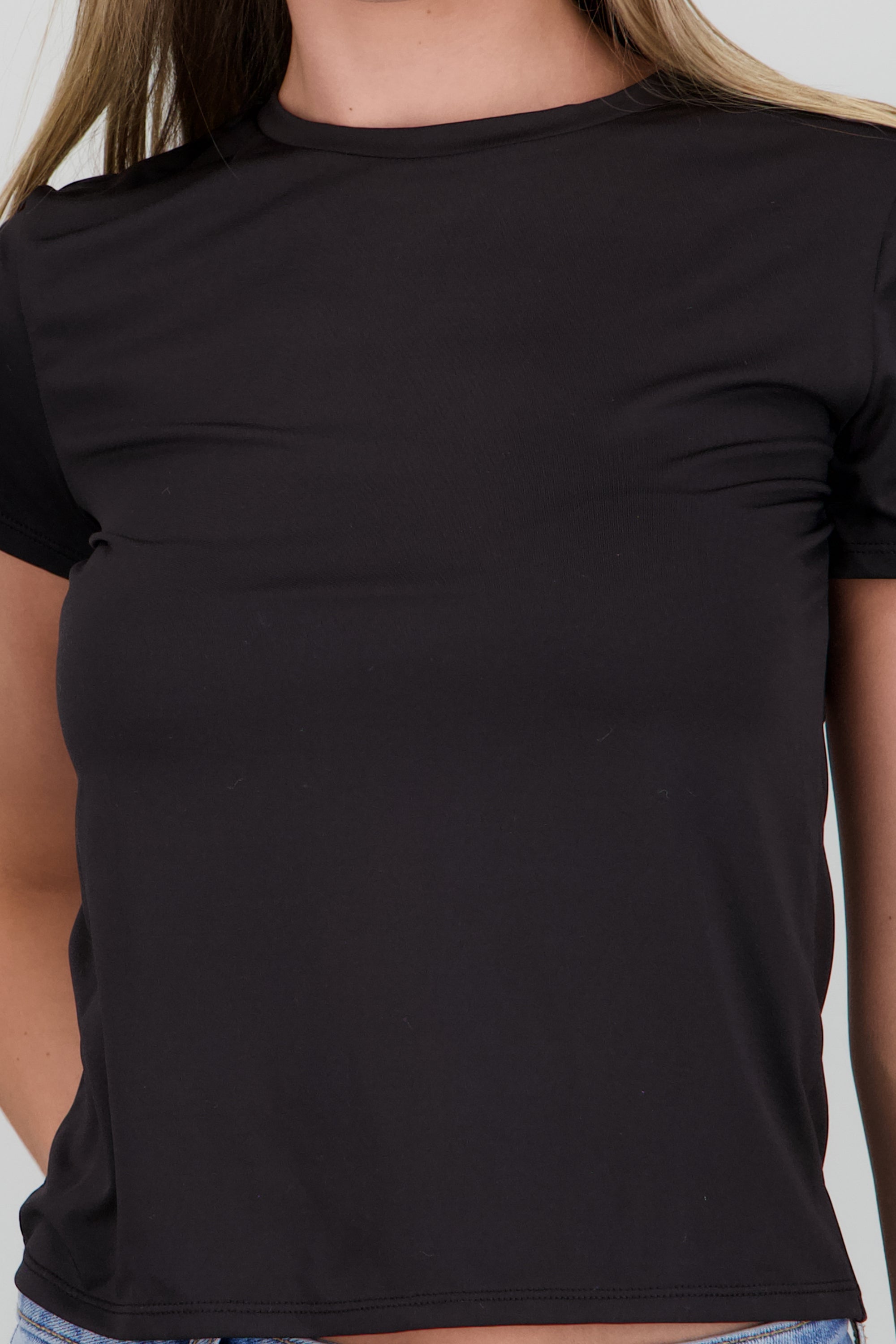 Playera deportiva lisa manga corta NEGRO