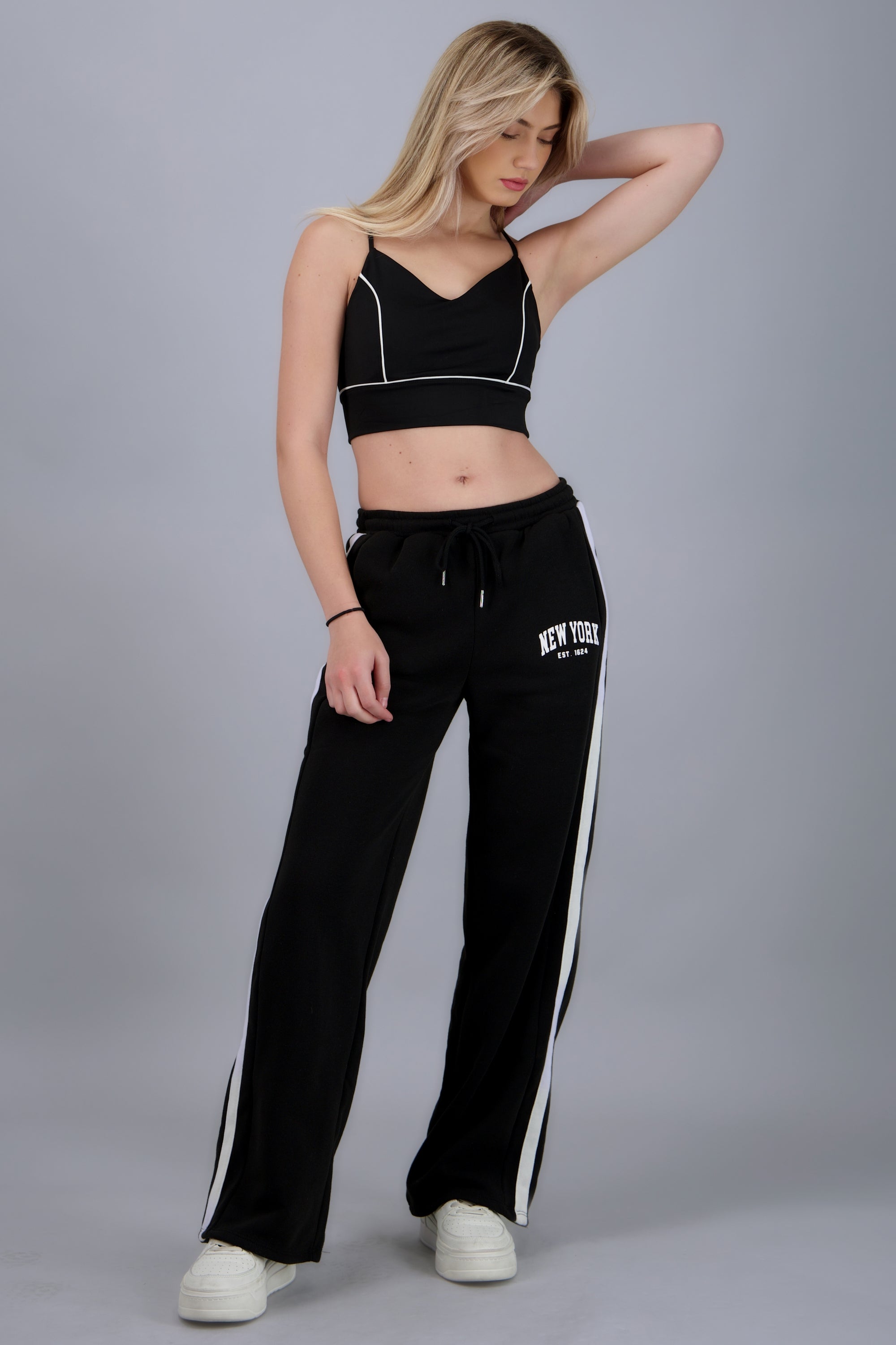 Top deportivo con contraste NEGRO COMBO