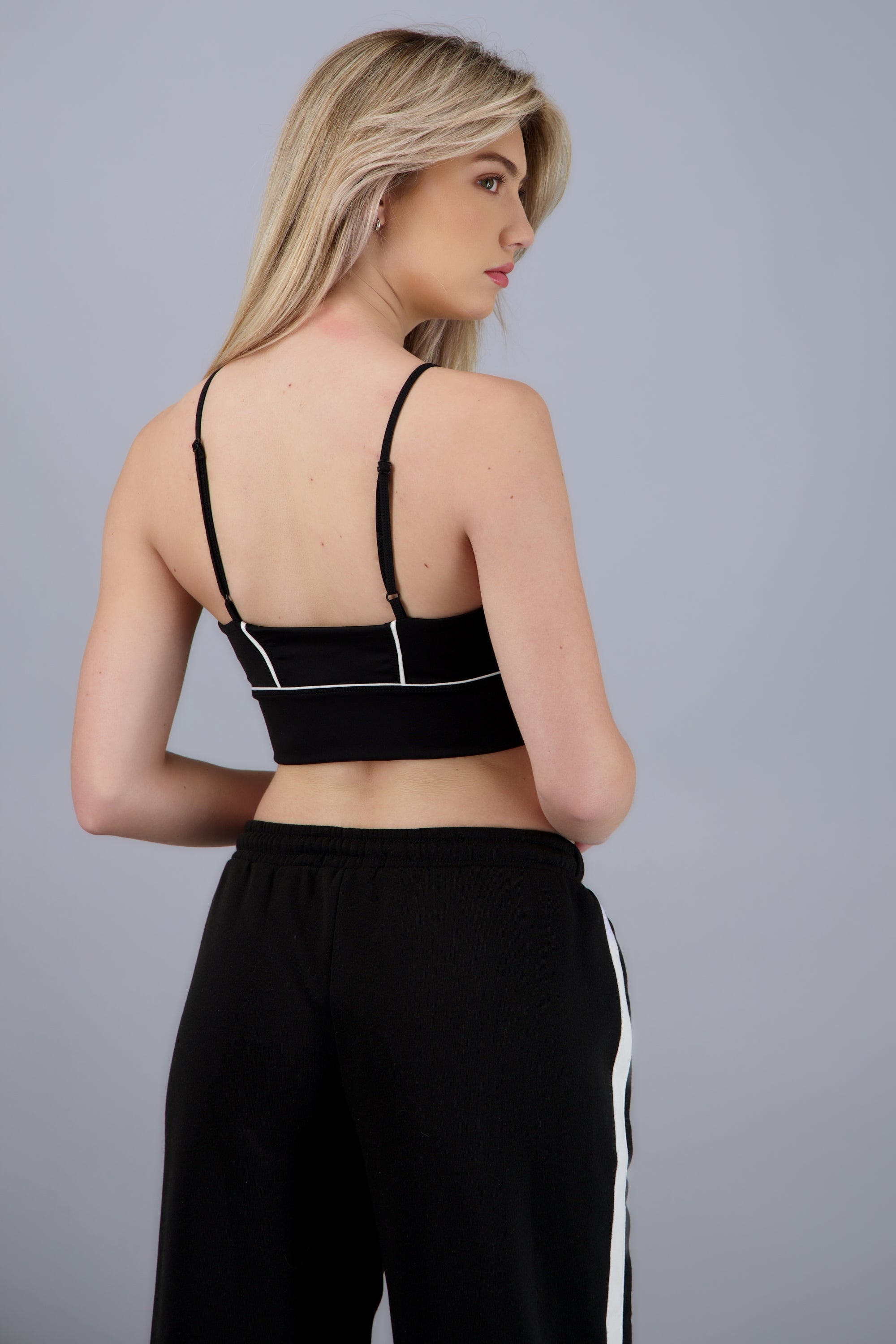 Top deportivo con contraste NEGRO COMBO