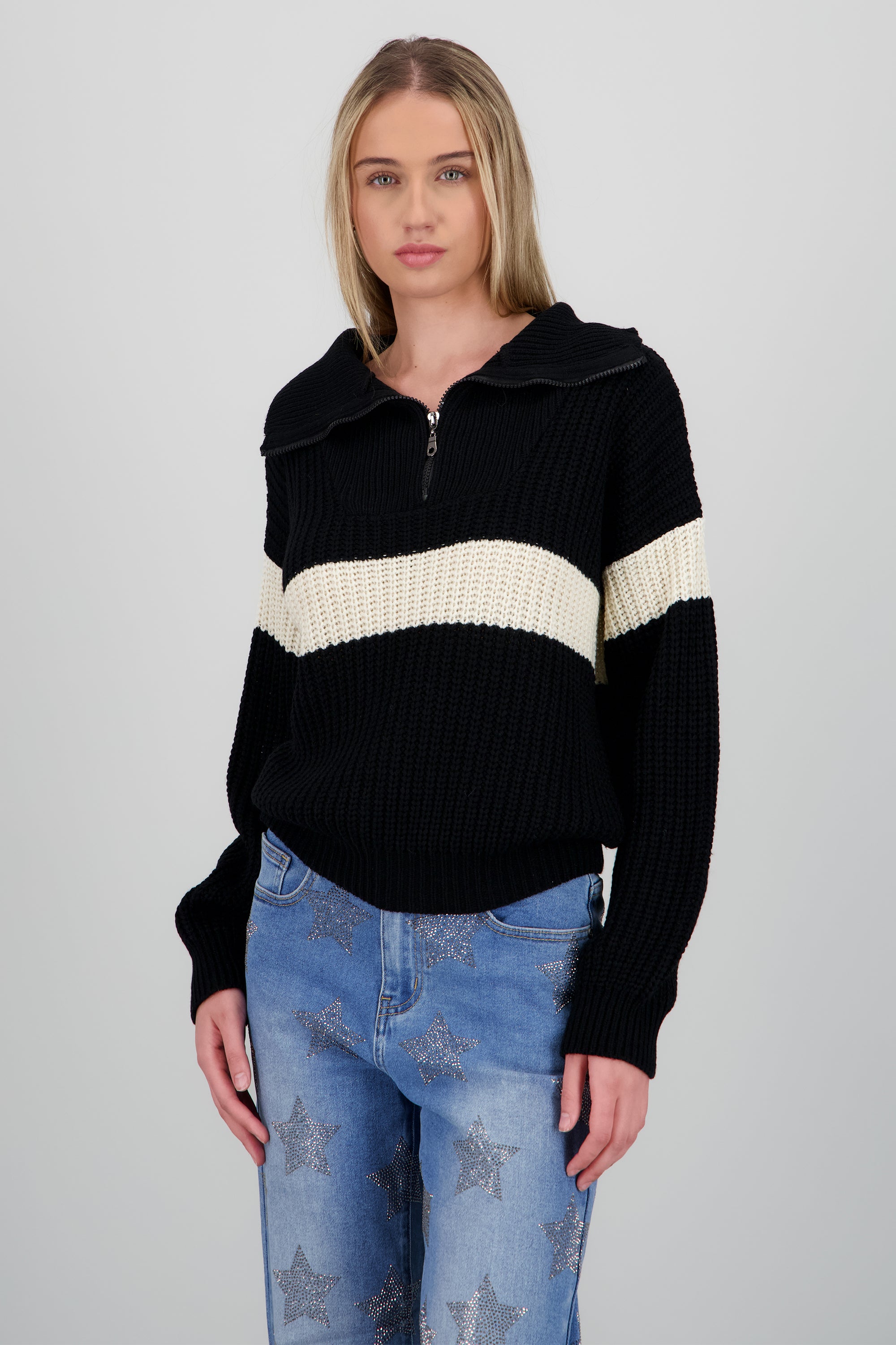 Sueter franja detalle cierre NEGRO