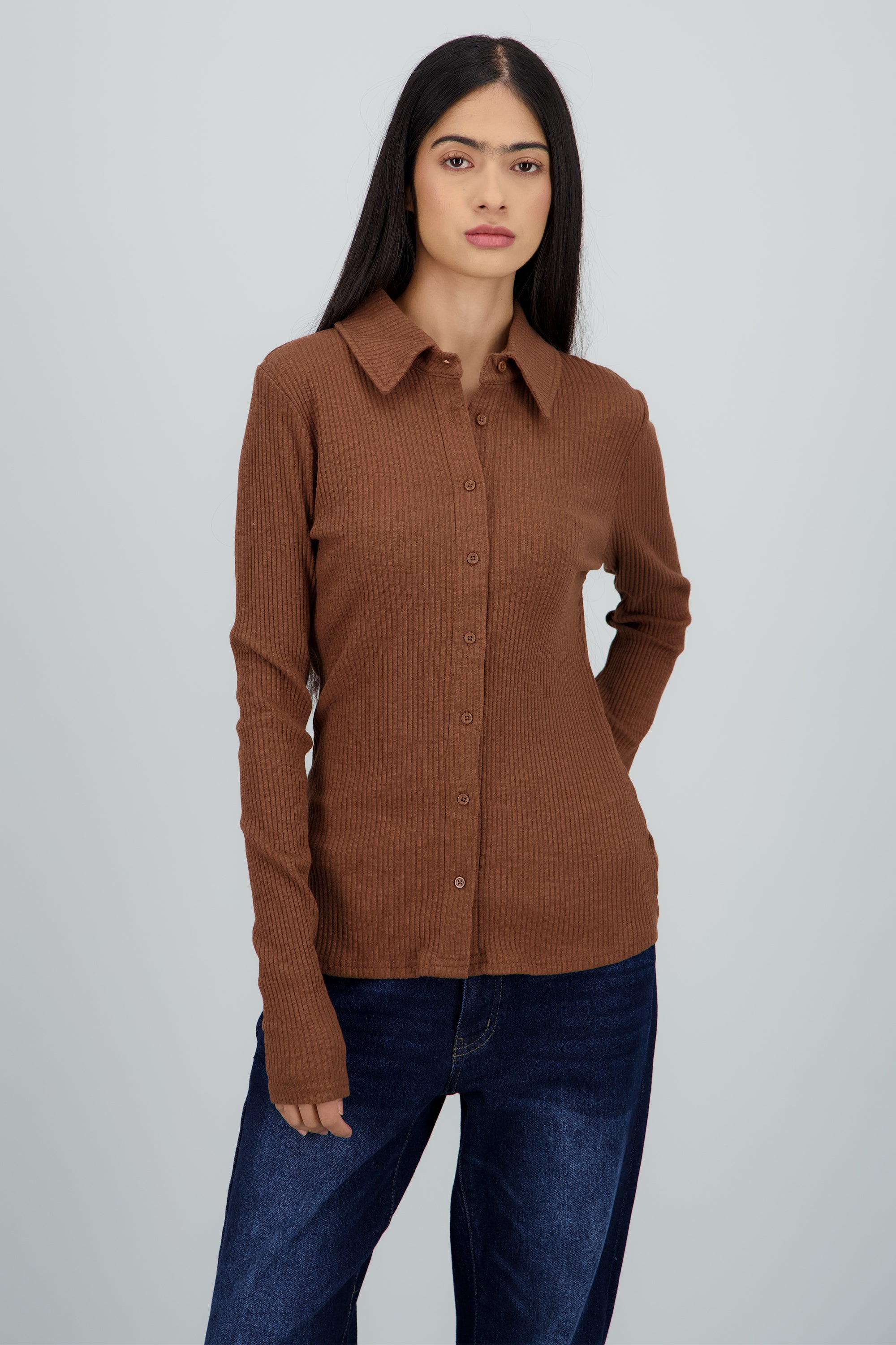 Top manga larga cuello polo de tejido CHOCOLATE